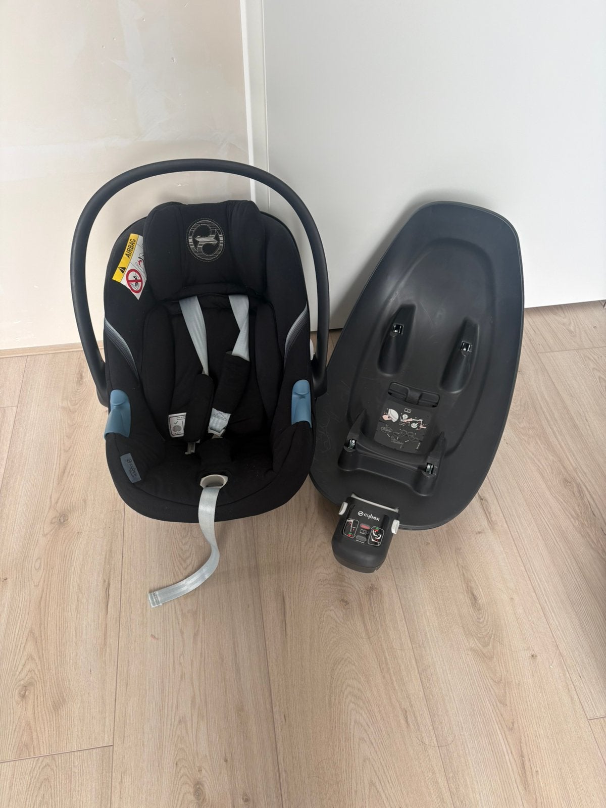 Autostoeltje met base en KINDERWAGEN 3 in 1 cybex, Autogordel, 15 t/m 36 kg, Zo goed als nieuw, Ophalen
