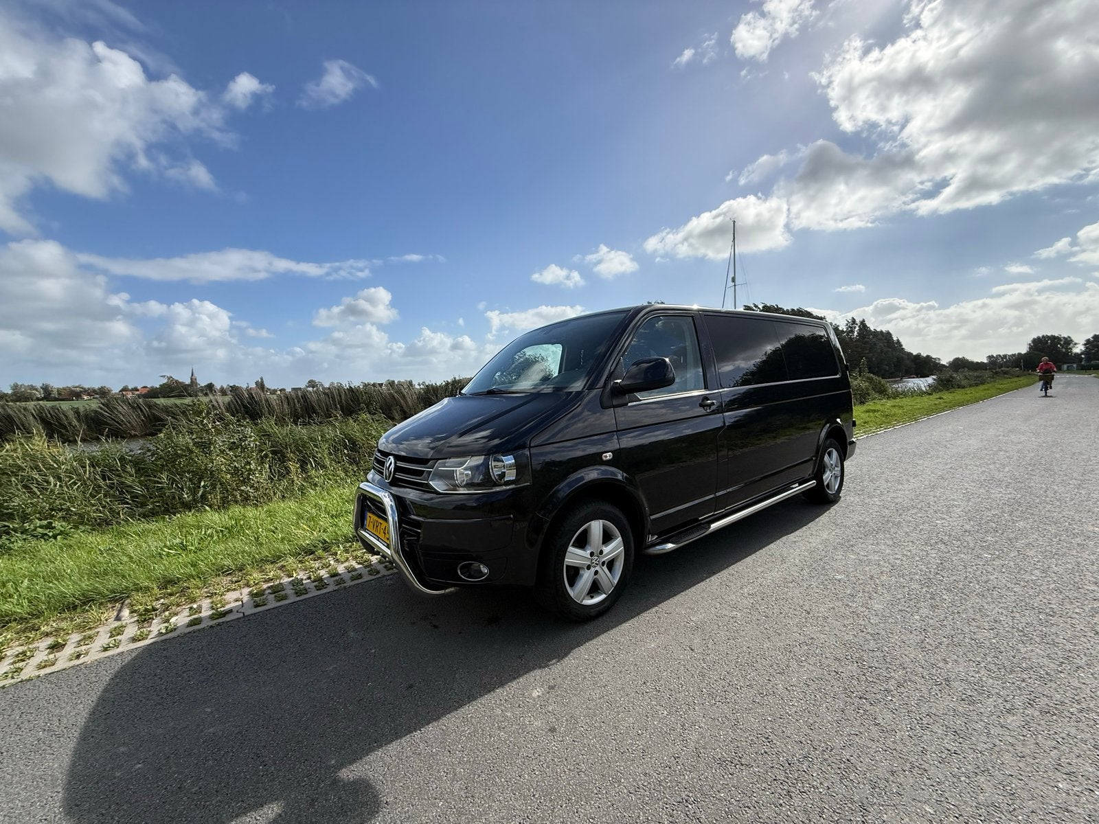 Volkswagen Transporter Bestel 28 2.0D 103KW DC AUT 2011, Auto's, Zwart, 4 cilinders, 1905 kg, Volkswagen