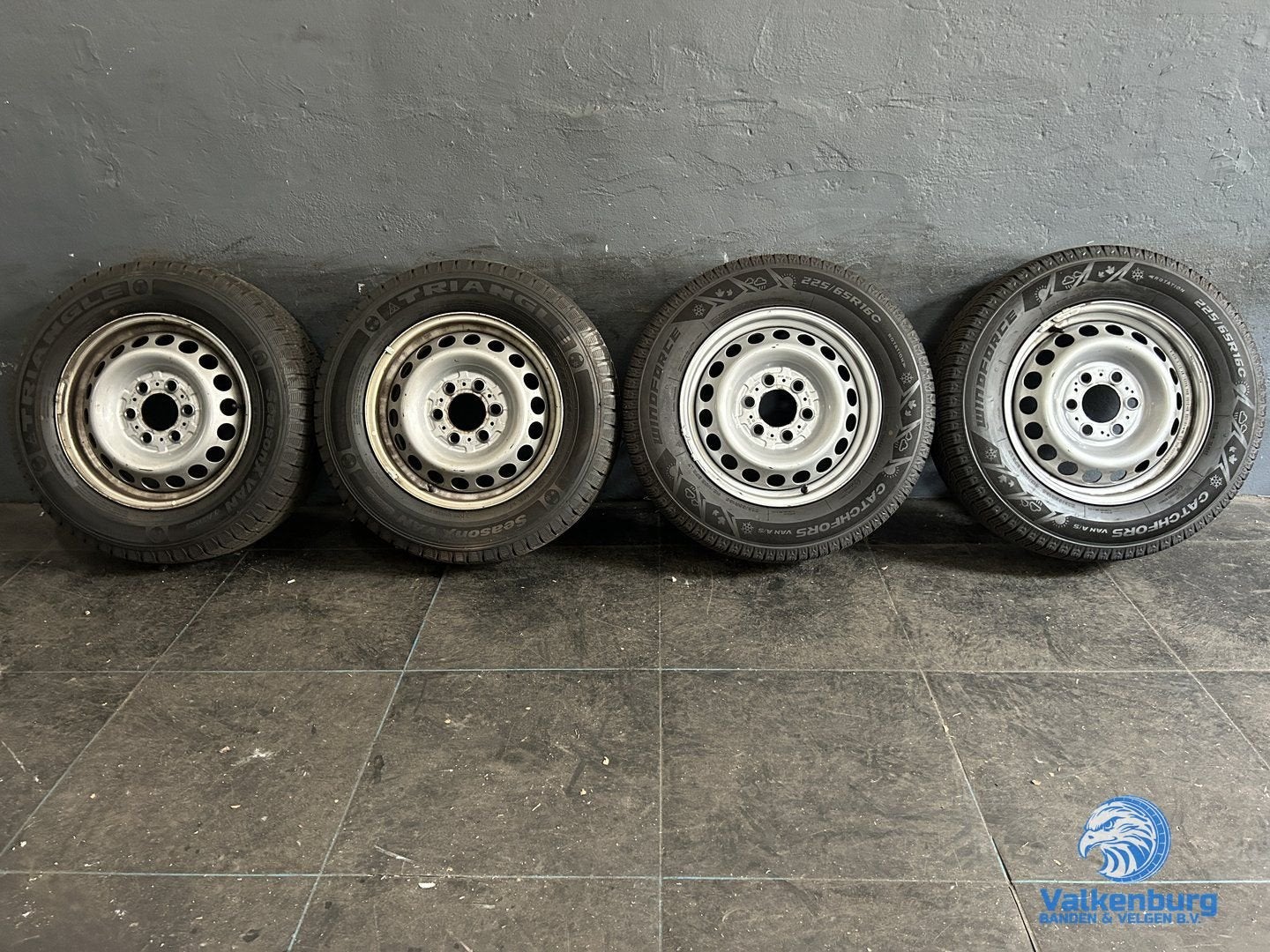 9-10mm! Originele Mercedes Sprinter B907 B910 16 inch stalen, -, Banden en Velgen, Ophalen of Verzenden, All Season