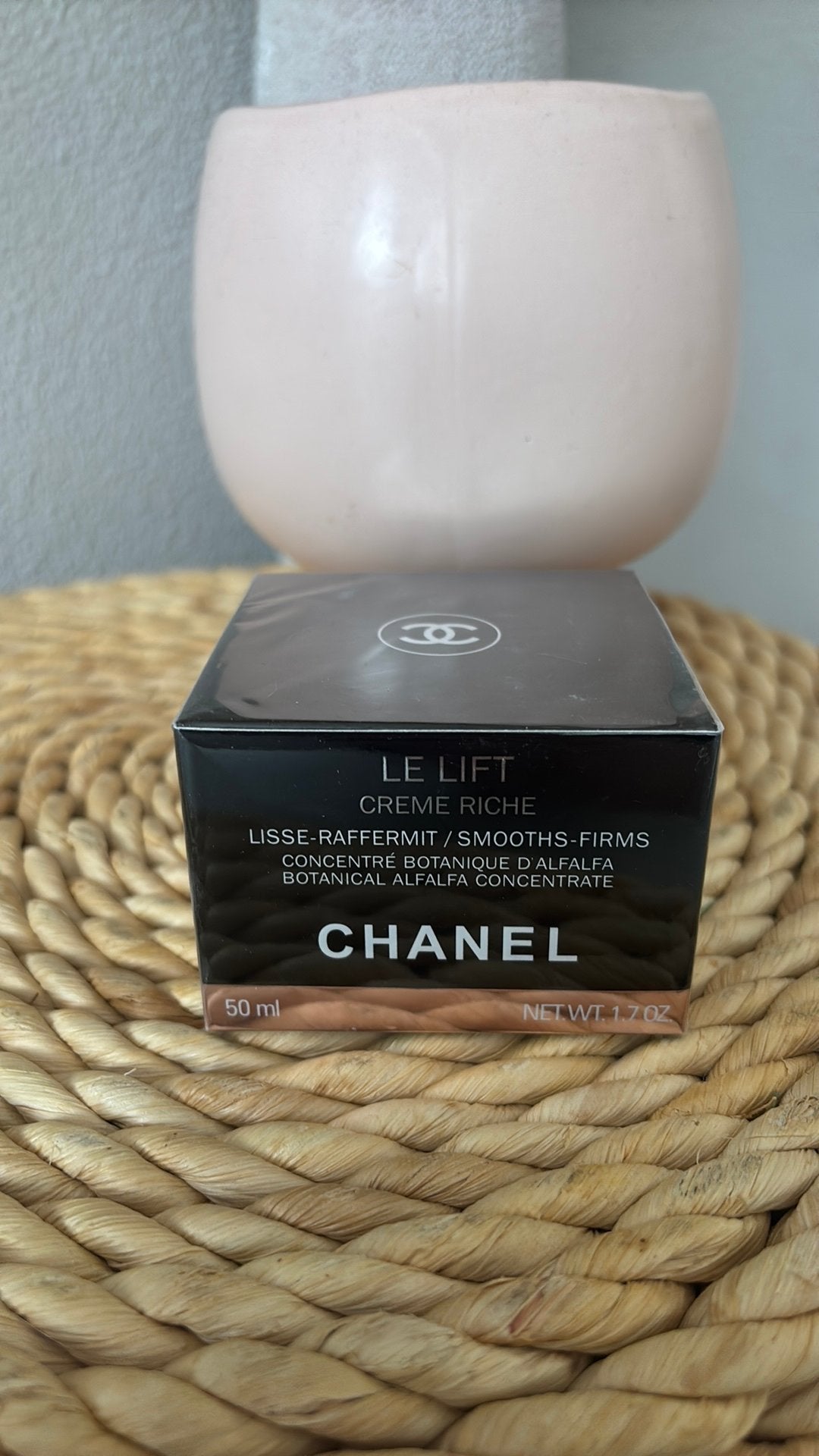Chanel Le Lift Creme Riche 50ml nieuw, Sieraden, Tassen en Uiterlijk, Uiterlijk | Gezichtsverzorging, Ophalen of Verzenden, Nieuw