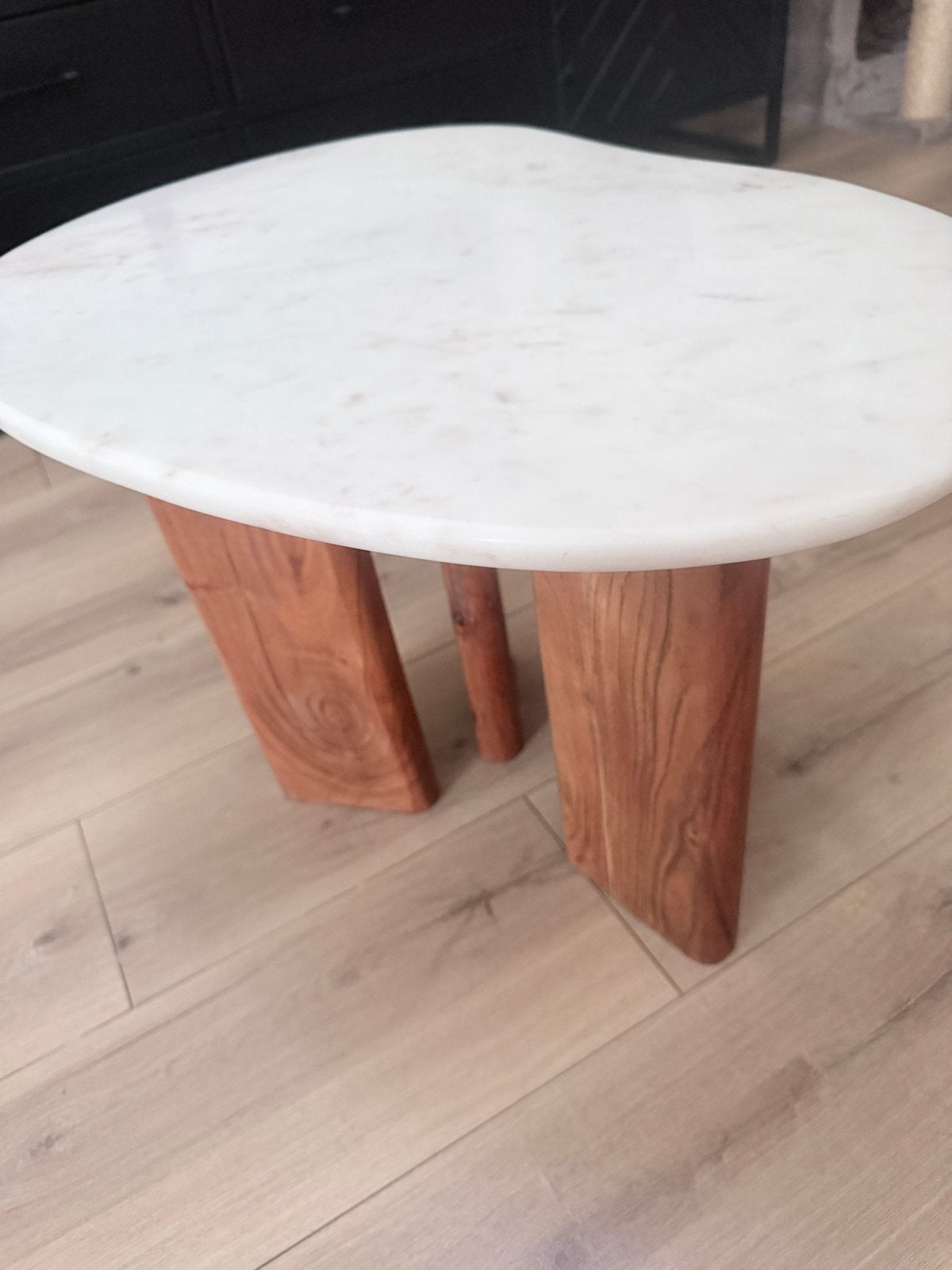 Bijzet tafel marmer sissy boy, Ophalen, Zo goed als nieuw, Rond, 50 tot 100 cm