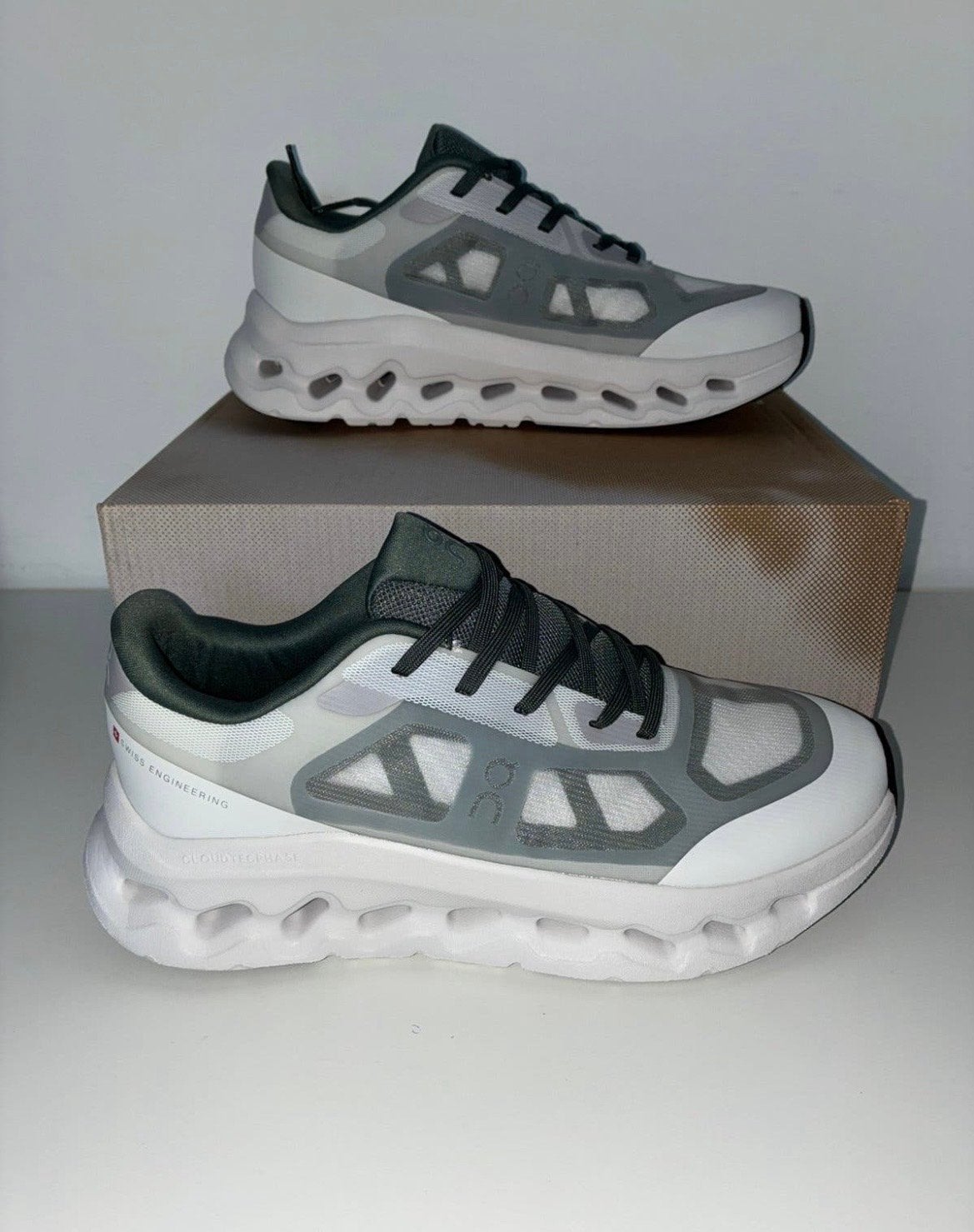 On Cloud Remix Schoenen Maat 41 Groen Wit, Kleding | Heren, Wit, Ophalen of Verzenden, Sneakers of Gympen, Zo goed als nieuw