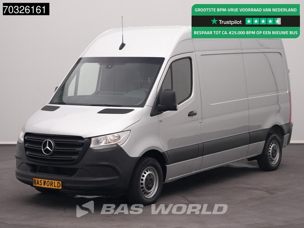 Mercedes Sprinter 215 CDI Automaat 150pk L2H2 MBUX Camera Ai, Auto's, Automaat, Stof, Gebruikt, Euro 6