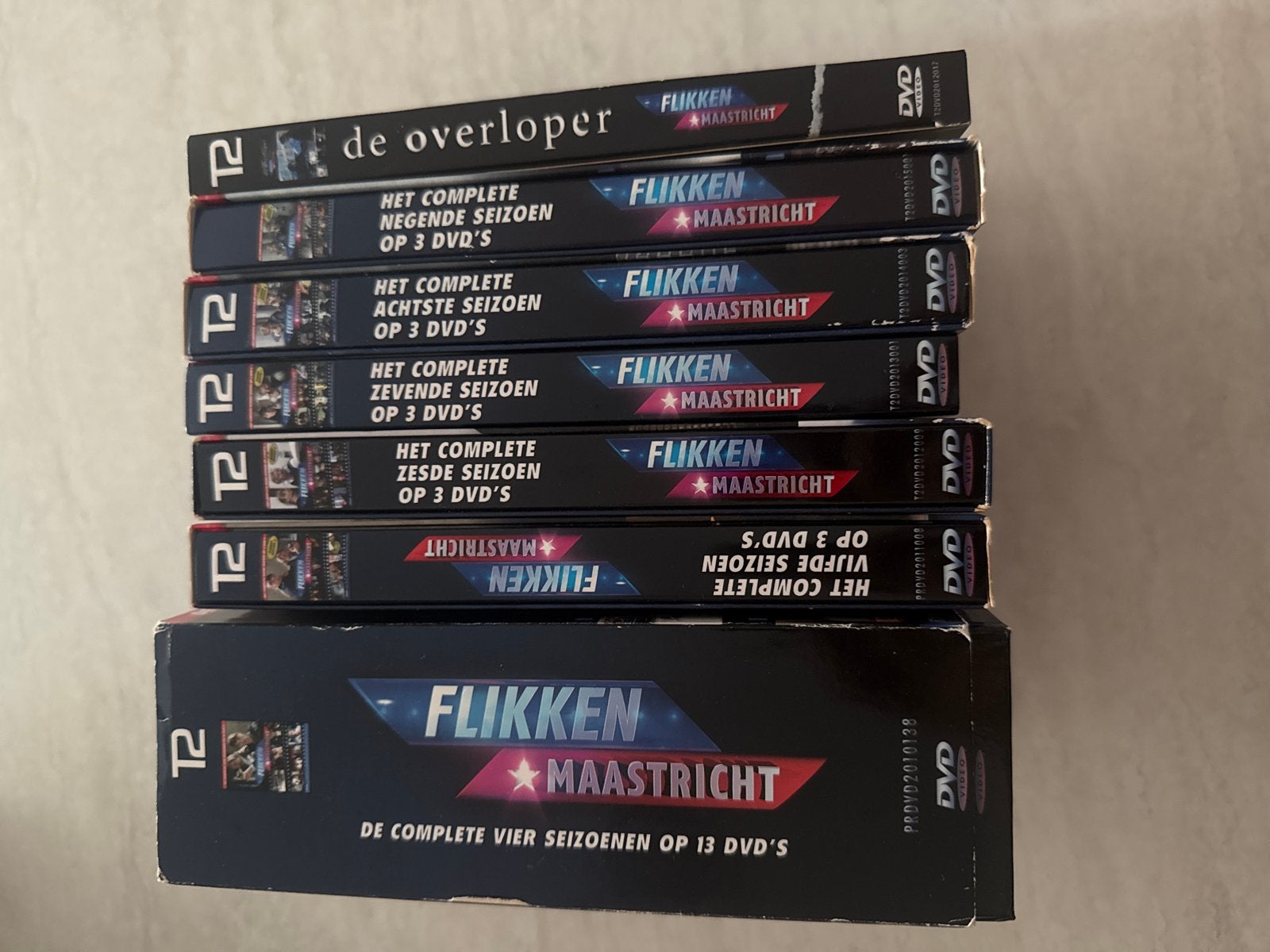 Flikken Maastricht Seizoen 1-9 + Film 'De Overloper' DVD, Cd's en Dvd's, Gebruikt, Nederlands, Inclusief doosje, Ophalen of Verzenden