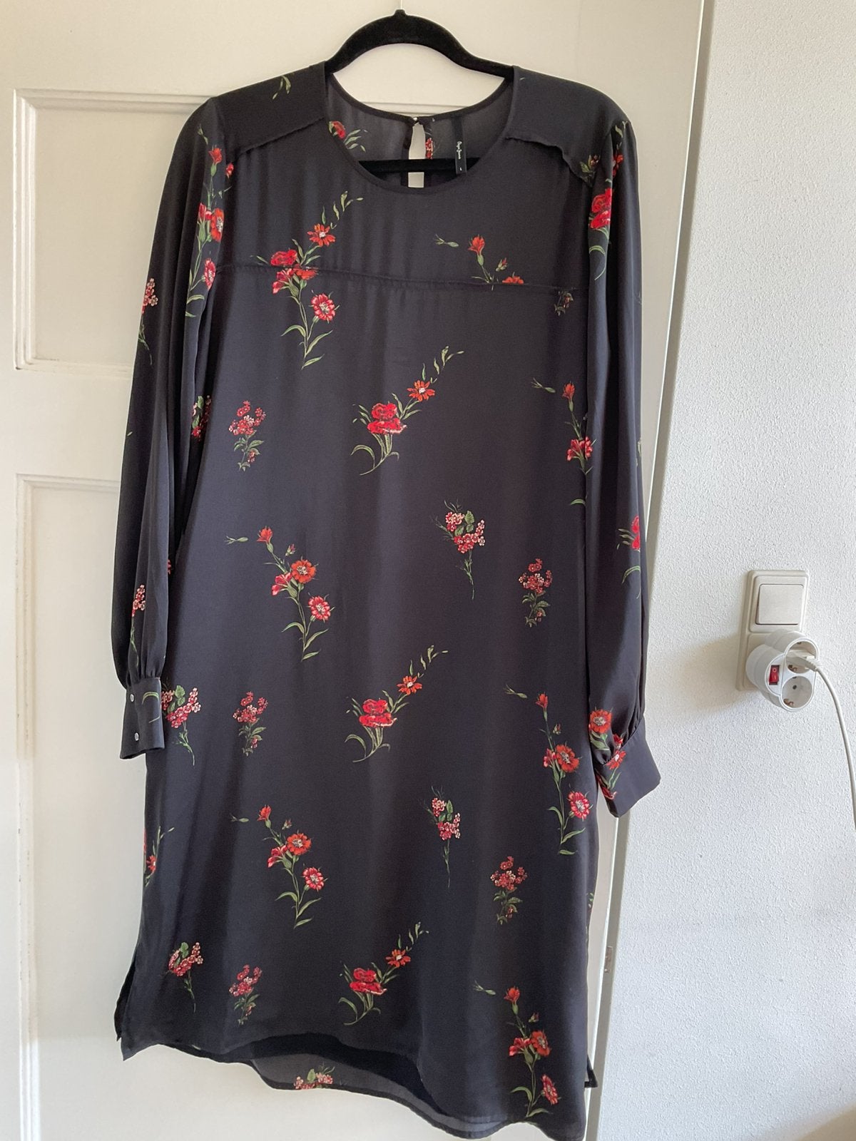 Zwarte jurk van Pepe Jeans maat L, Maat 38/40 (M), Ophalen of Verzenden, Zo goed als nieuw, Rood