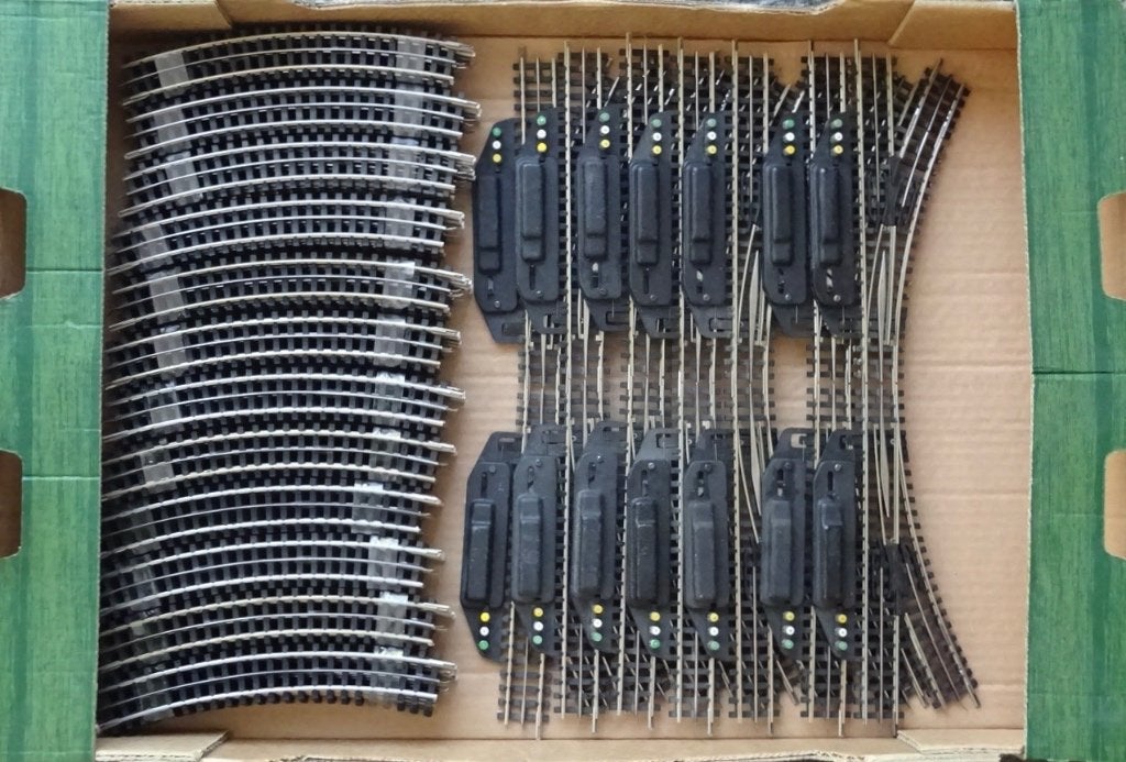 TRIX EXPRESS rails, wissels en schakelaars KAVEL 1, Gelijkstroom, Trix, Rails, Ophalen of Verzenden