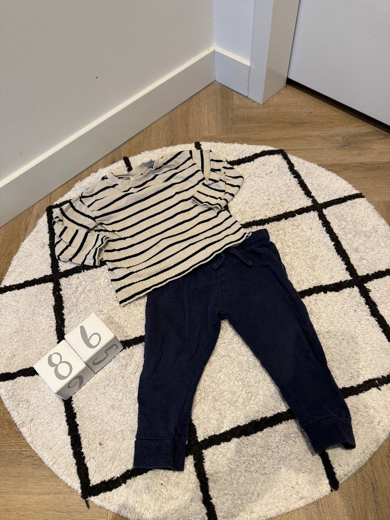 Goed 2x Blauw streep Zara longsleeve trui & Hema jogger 86, Gebruikt, Jongetje of Meisje, Ophalen of Verzenden, Zara