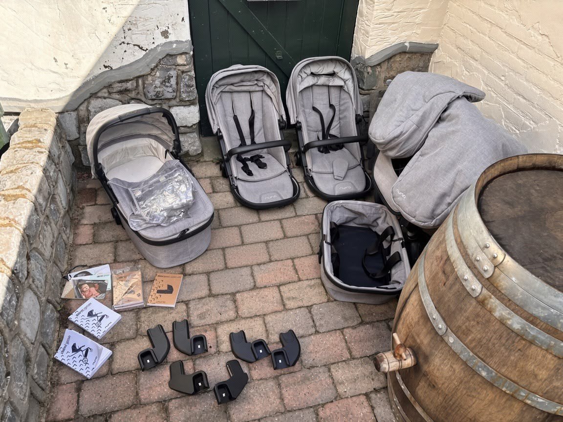 Nuna Demi Grow Duowagen met reiswieg en 2 zitjes, Duowagen, Zo goed als nieuw, Combiwagen, Ophalen