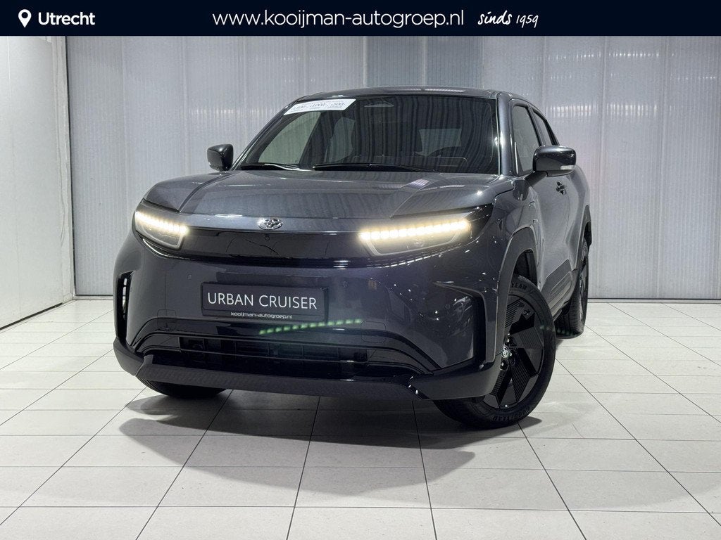 Toyota Urban Cruiser Dynamic 61 kWh Stoel/Stuur Verwarming |, Auto's, Toyota, Bedrijf, Te koop, Urban Cruiser, ABS, Achteruitrijcamera