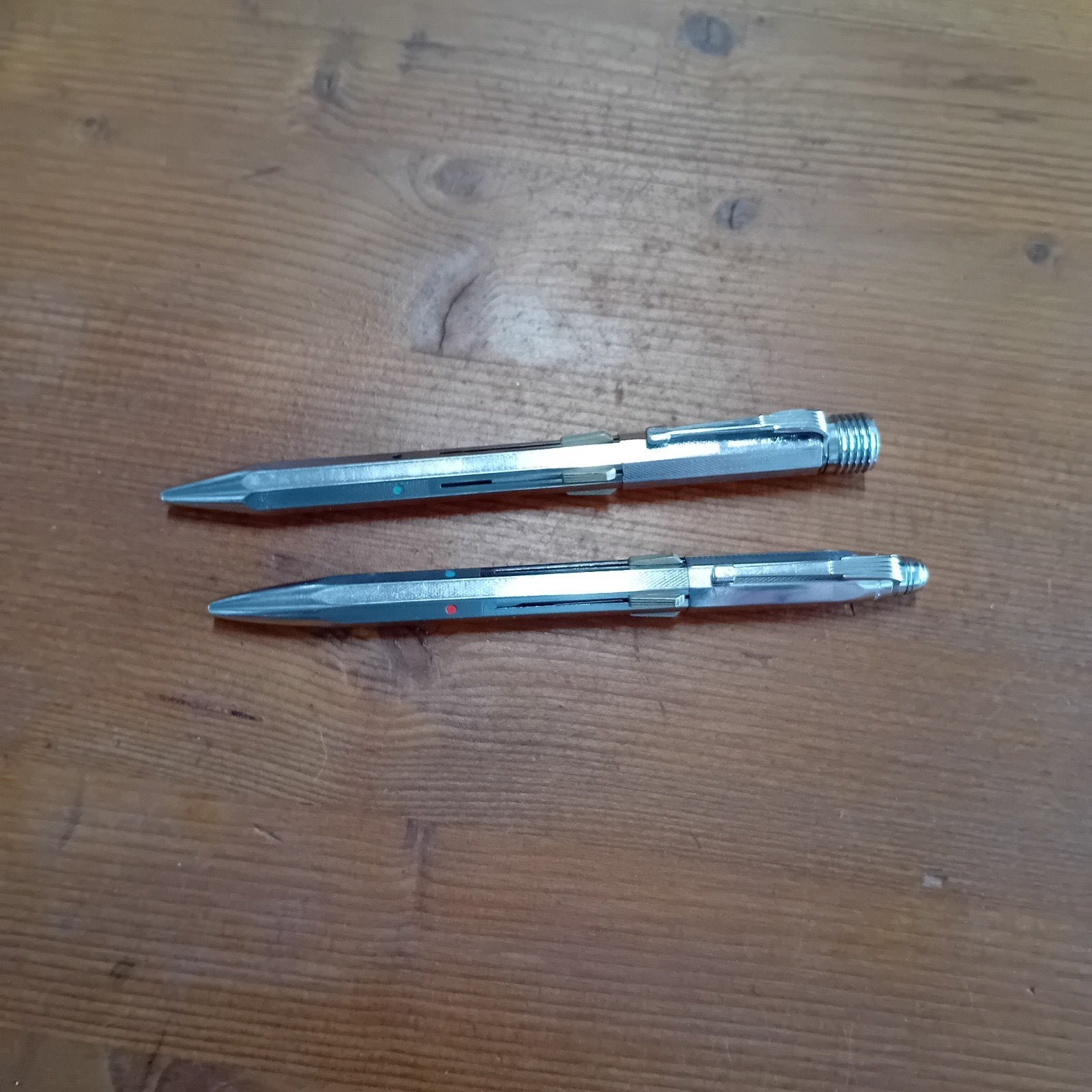 Fend pennen jaren 60, Verzenden
