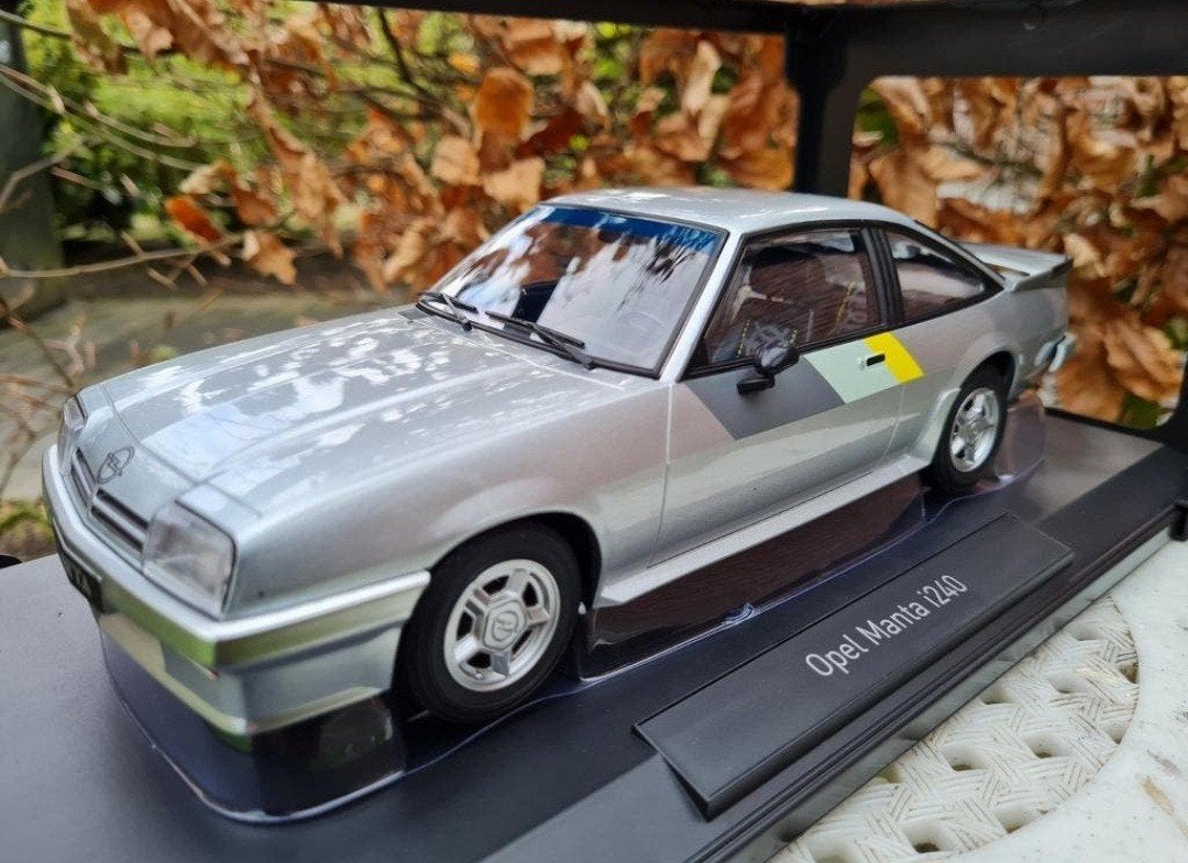 1:18 Opel Manta B i240 Grijs metallic Norev 750 stuks!, Hobby en Vrije tijd, Modelauto's | 1:18, Ophalen of Verzenden, Nieuw, Auto