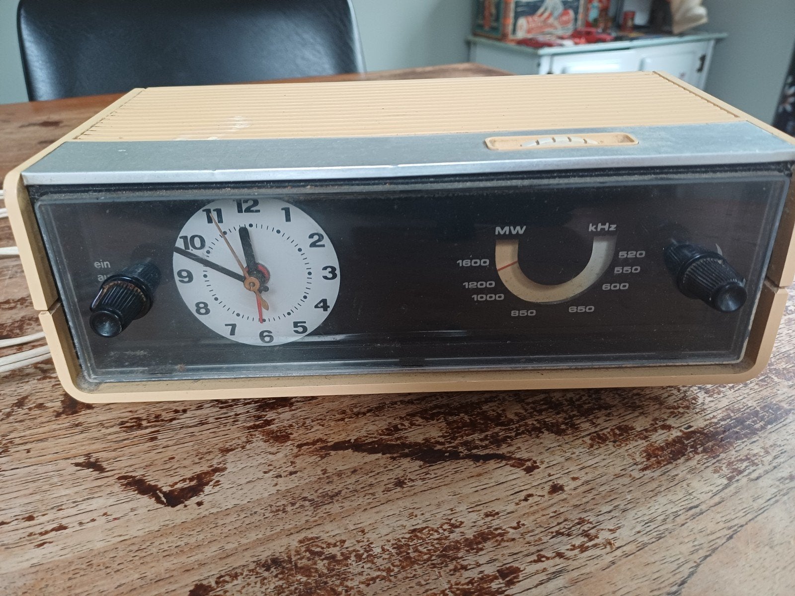 Vintage wekker radio jaren 60, Good old Electric, Gebruikt, Overige typen, Onbekend