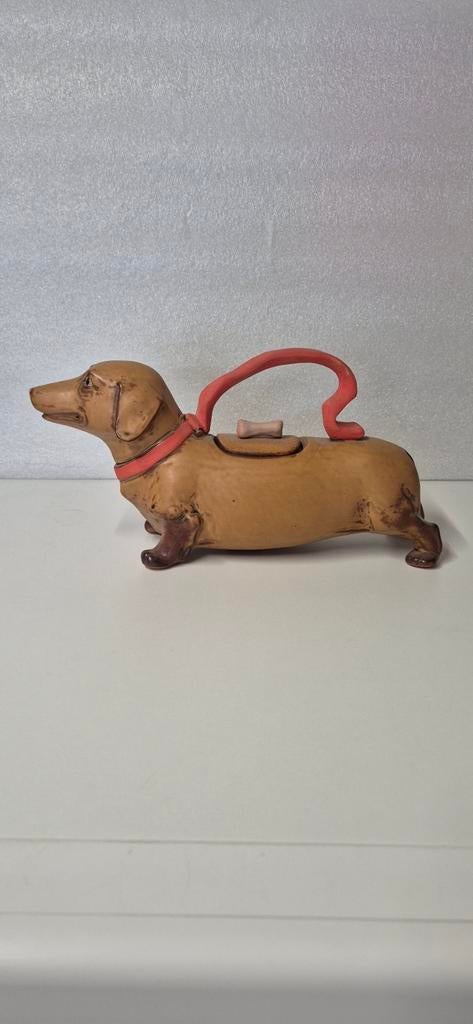 Japanse teckel theepot, Verzamelen, Beelden en Beeldjes, Ophalen of Verzenden