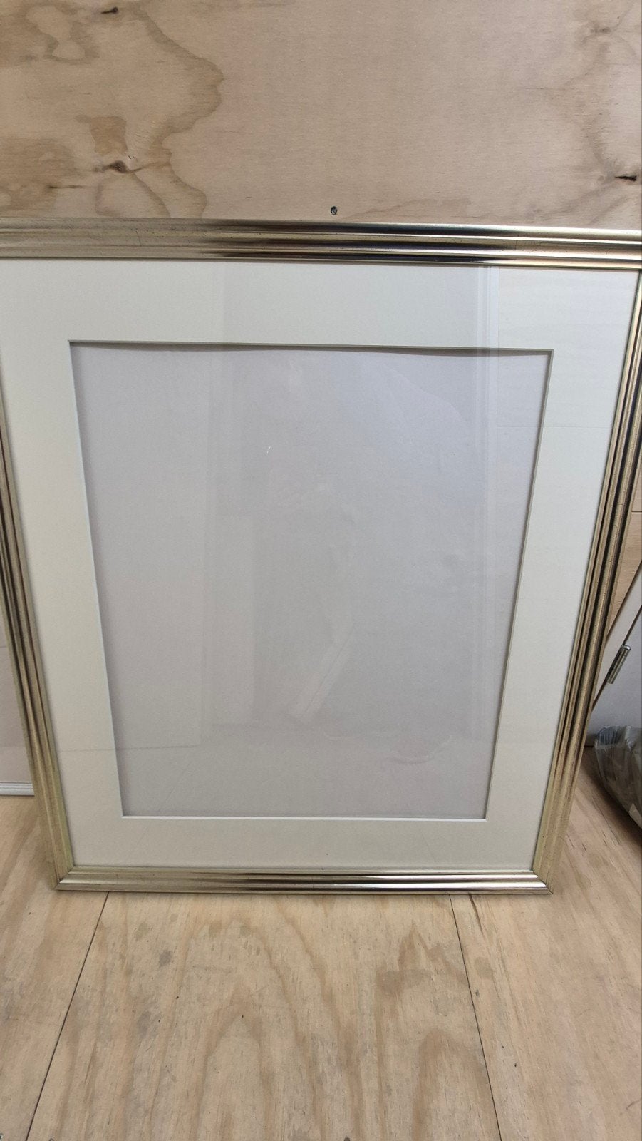 "Zilverachtige " fotolijst 85 x 100, Huis en Inrichting, Ophalen, Fotolijst, Zilver, Hout
