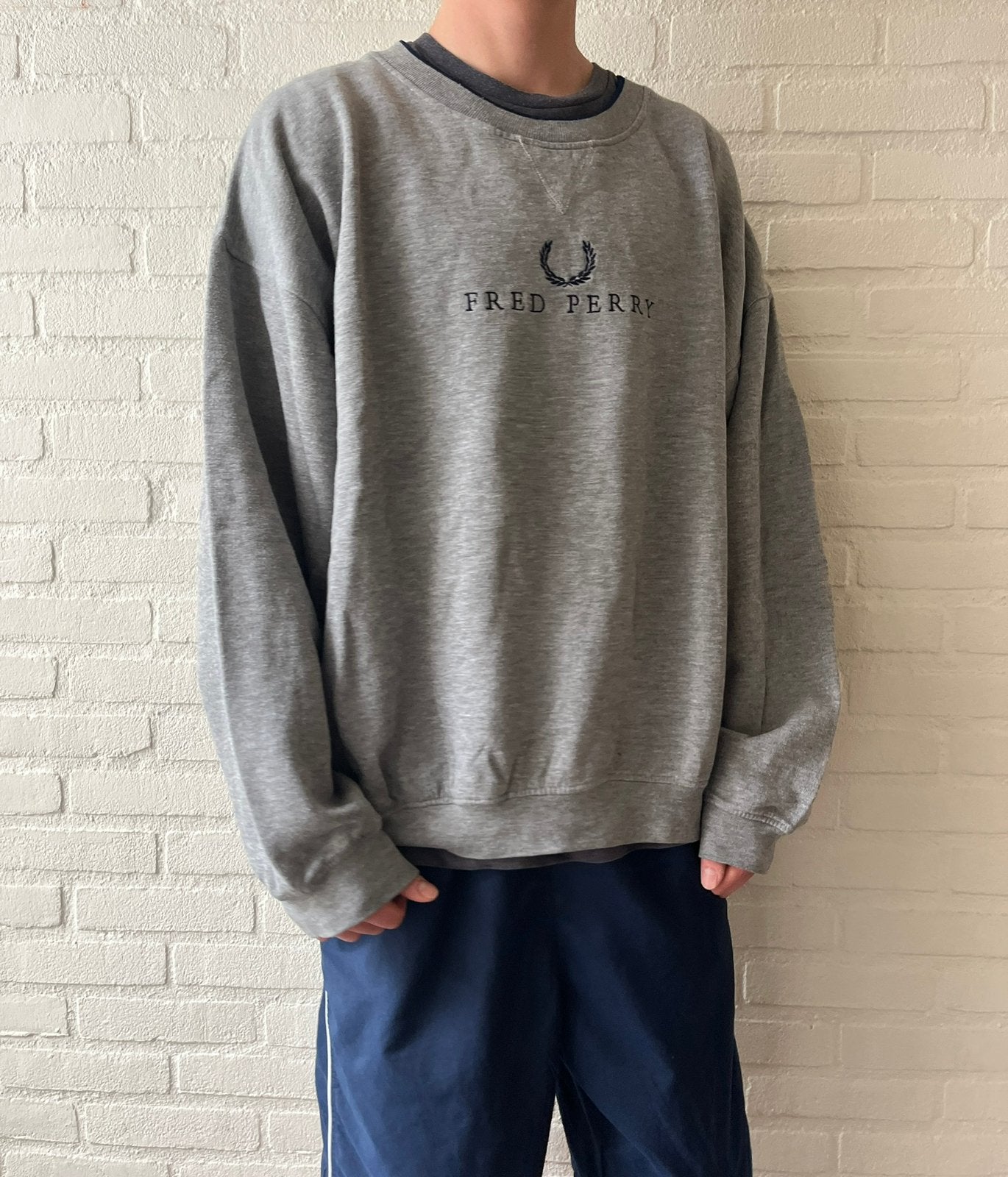 Fred perry vintage sweater, Ophalen of Verzenden, Zo goed als nieuw, Overige maten, Grijs