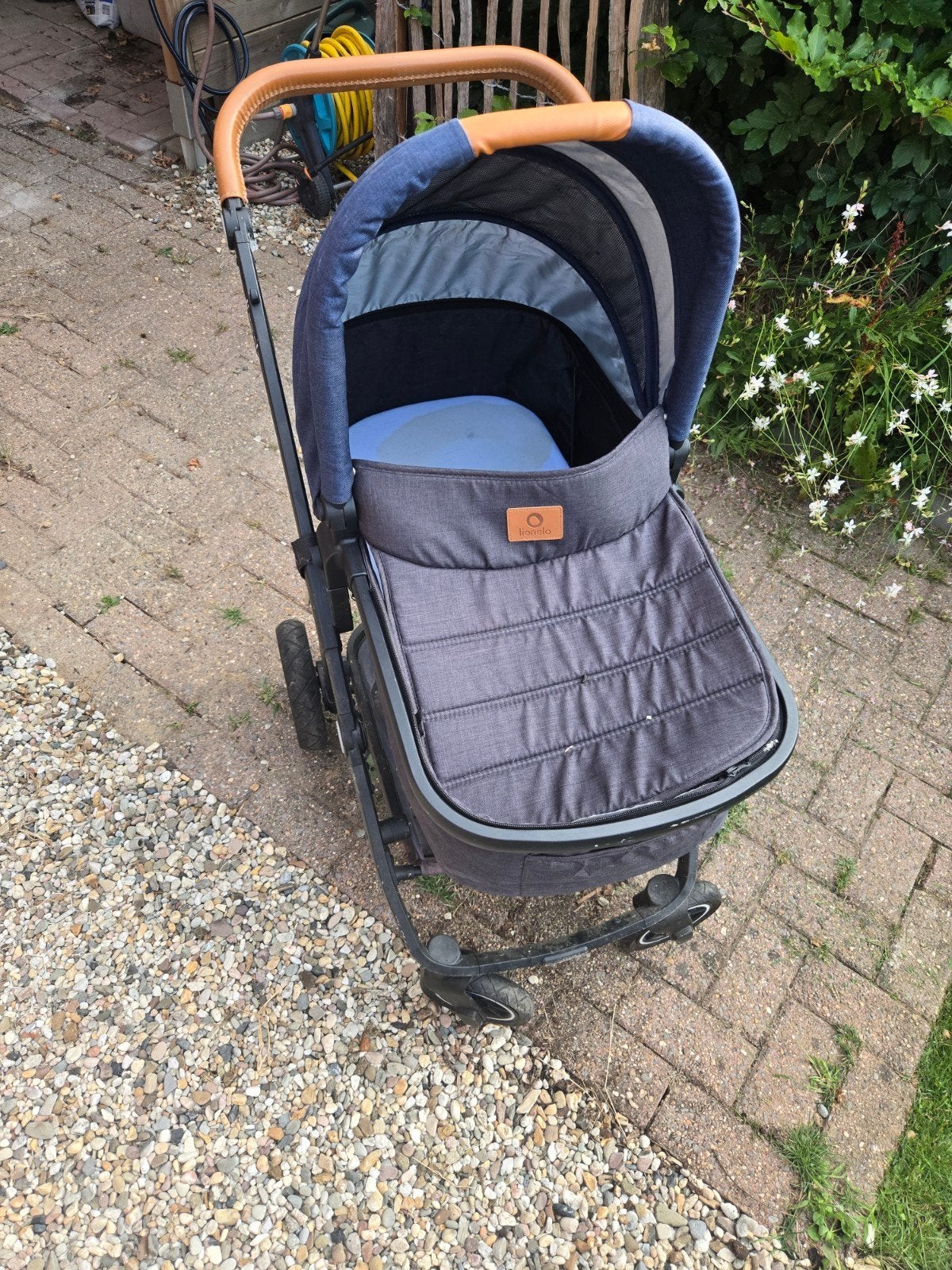 Lionelo buggy en wandelbedje, Kinderen en Baby's, Buggy's, Ophalen, Gebruikt, Overige merken