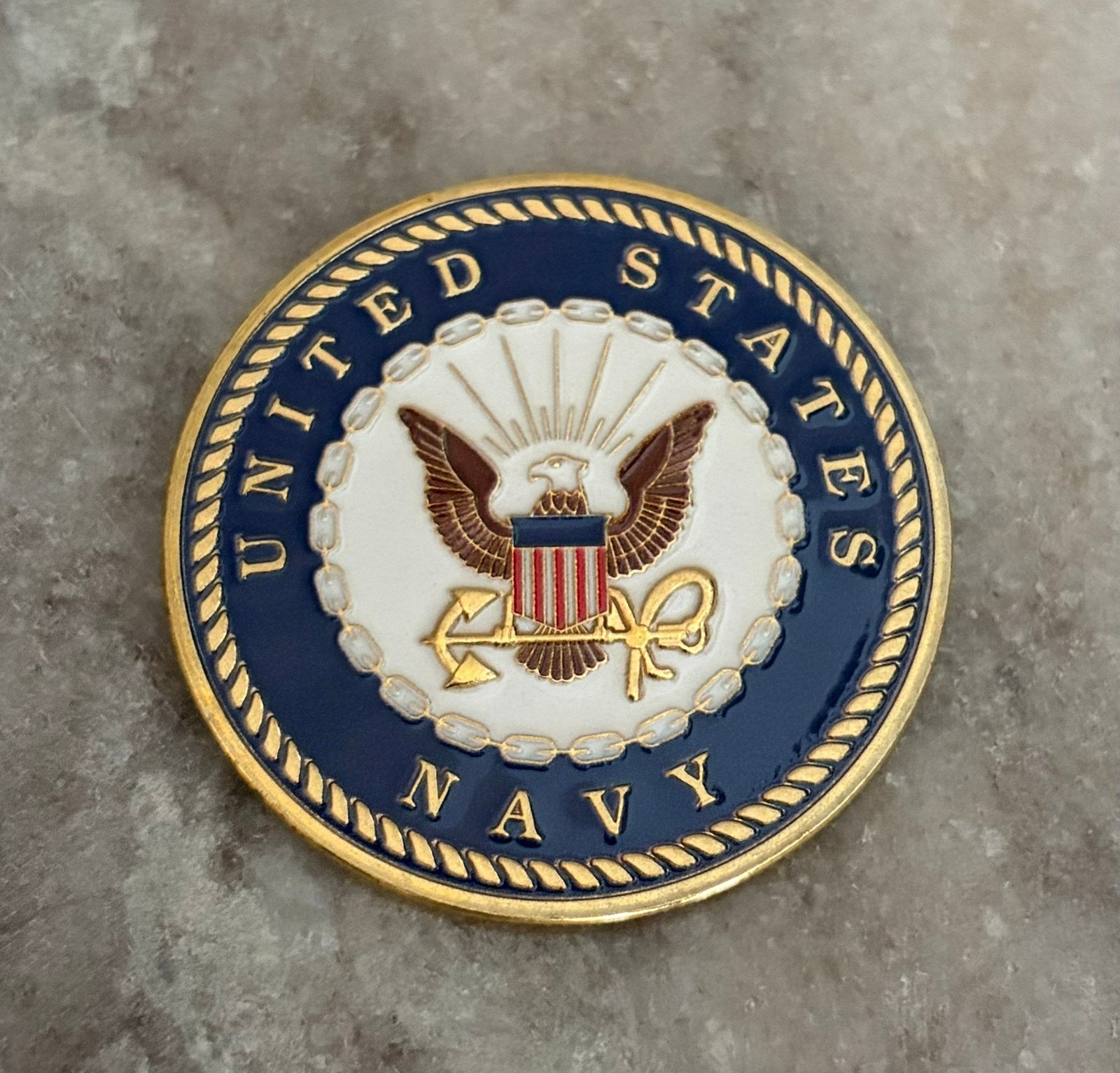 US Navy coin, Ophalen of Verzenden, Marine, Amerika, Embleem of Badge