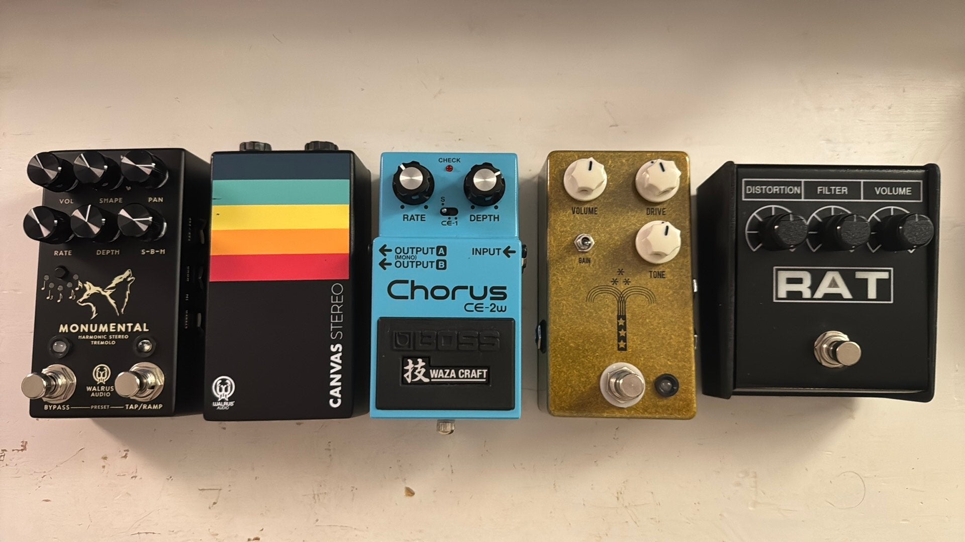 Gitaar effectpedalen (Walrus Audio, Boss, JHS, Proco)