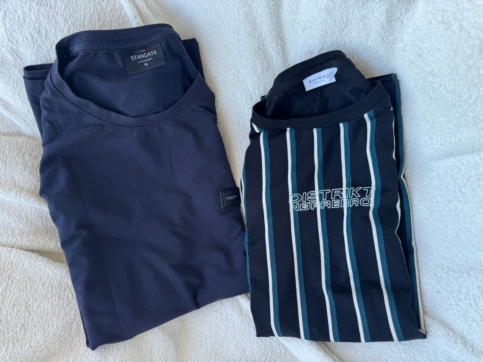 2stuks T-shirt met strepen van Distrikt Nørrebro en Stangata, Ophalen of Verzenden, Zo goed als nieuw, Maat 56/58 (XL), Meerkleurig