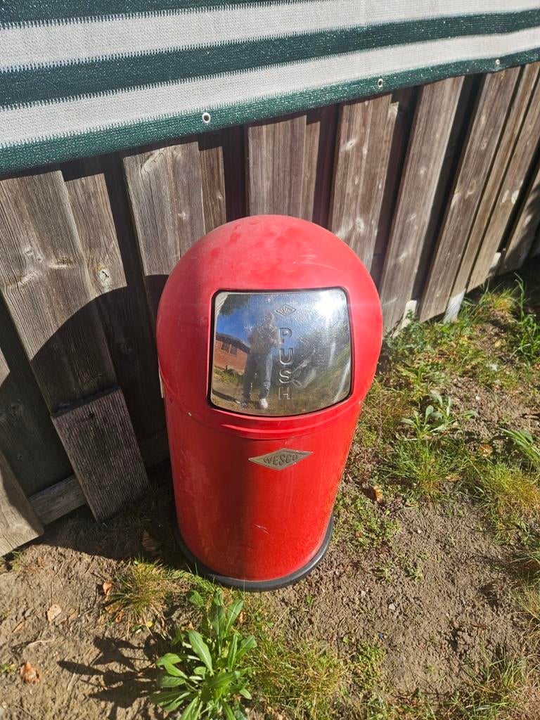 Wesco Prullenbak Rood - Gebruikt, Ophalen, Gebruikt, 50 tot 75 cm, 20 tot 30 liter