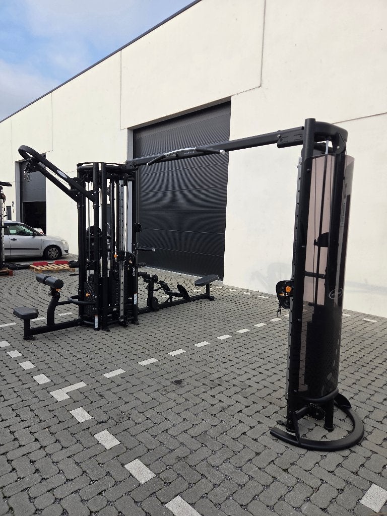 Matrix Aura 5-stack Multi-station, Sport en Fitness, Ophalen, Gebruikt, Benen, Overige typen