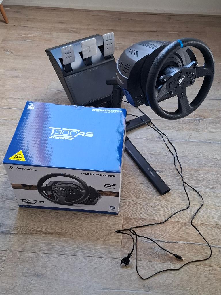 Thrustmaster T300 RS GT – 1 jaar oud, Ophalen of Verzenden, Zo goed als nieuw, Stuur of Pedalen, PlayStation 3