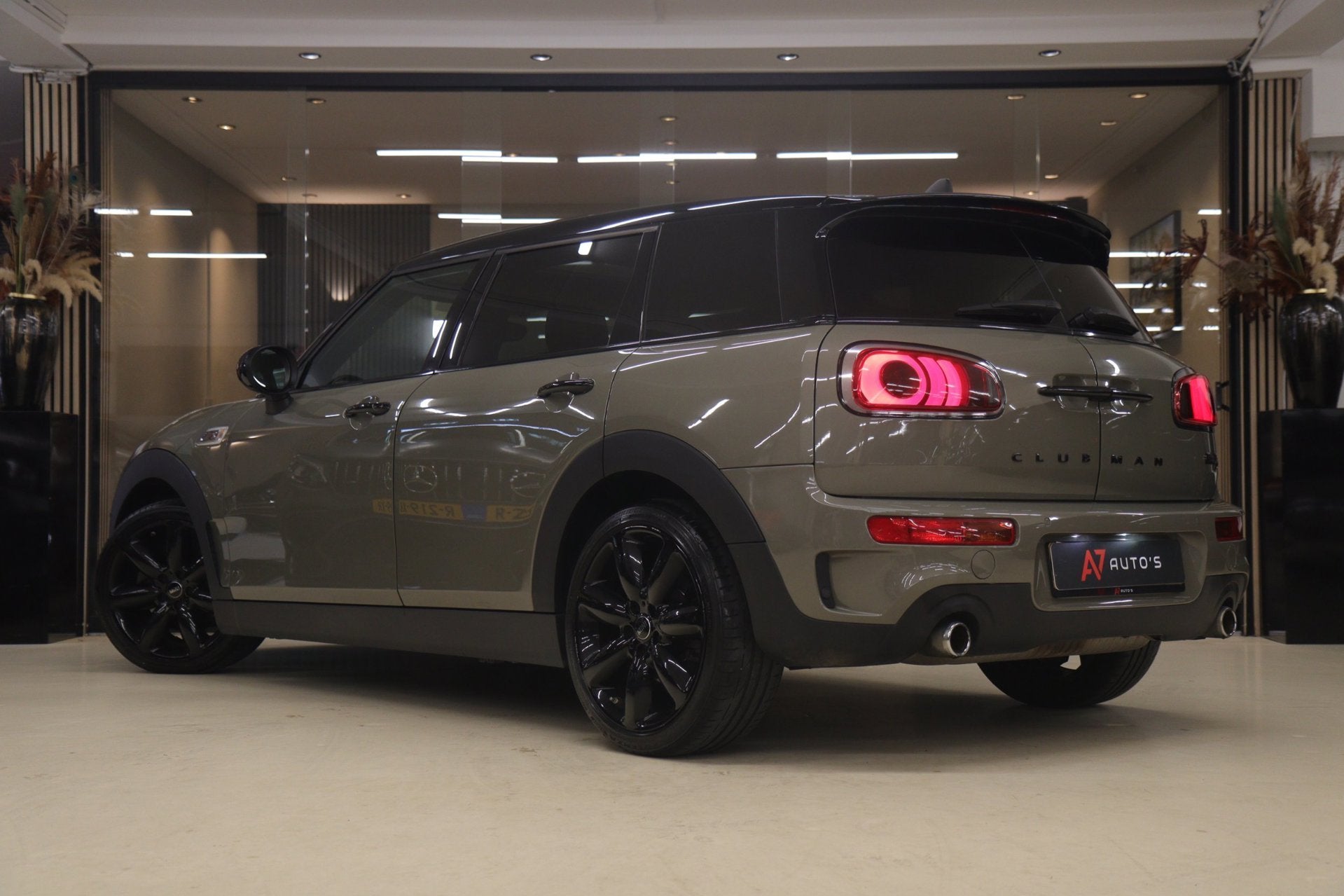 Mini Clubman 2.0 Cooper S Chili Serious Business / PANO/H-K/, Auto's, 1998 cc, Gebruikt, Leder en Stof, 1365 kg
