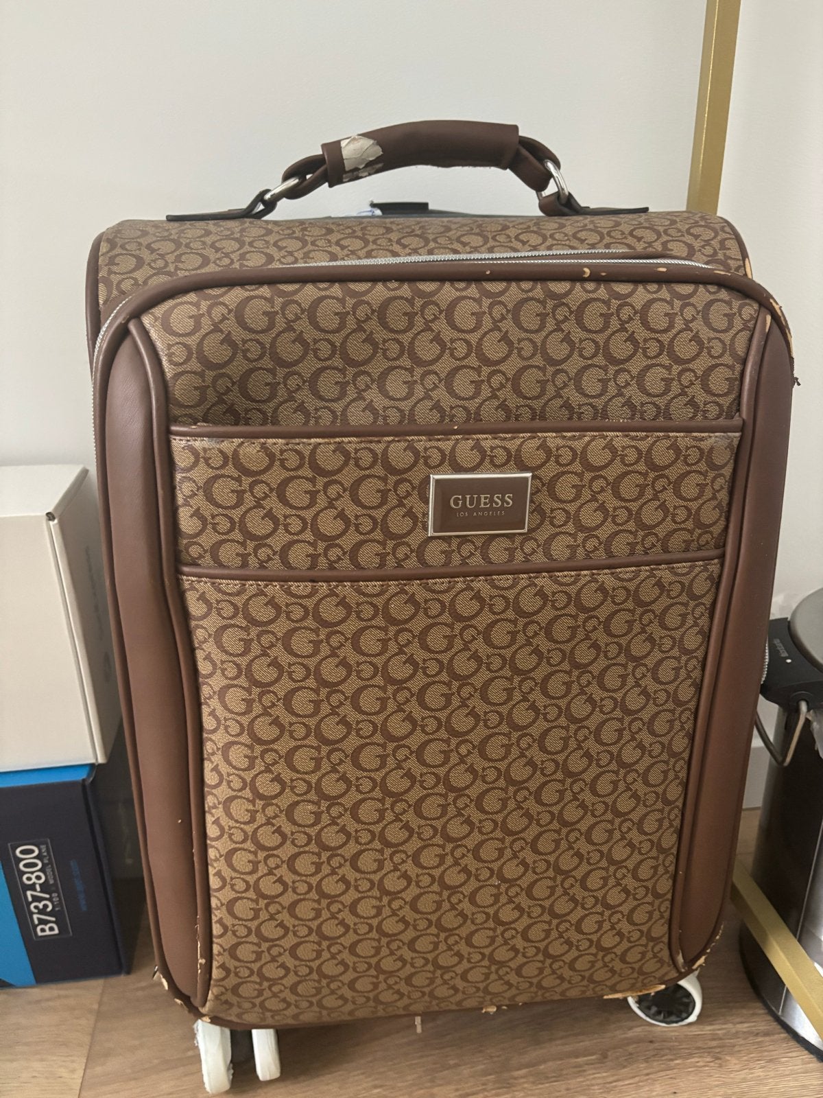Guess koffer, Overige materialen, 50 tot 60 cm, Ophalen of Verzenden, Zo goed als nieuw