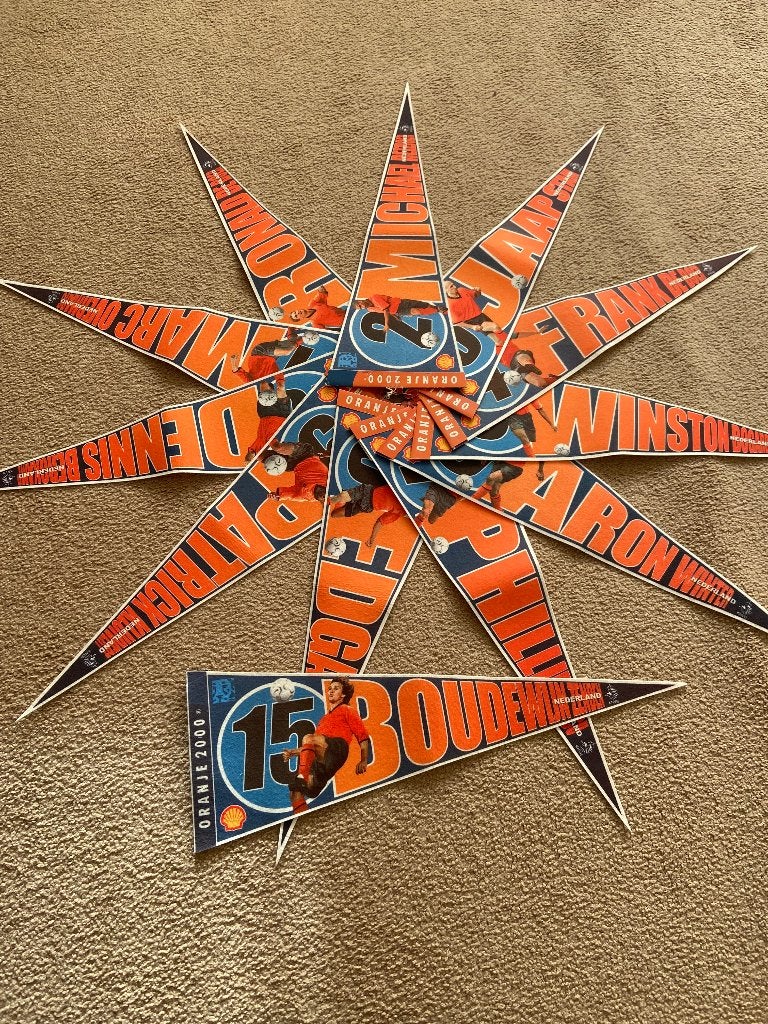 Nederlands spelers elftal vlag shell 2000, Ophalen of Verzenden, Zo goed als nieuw, Overige binnenlandse clubs, Poster, Plaatje of Sticker