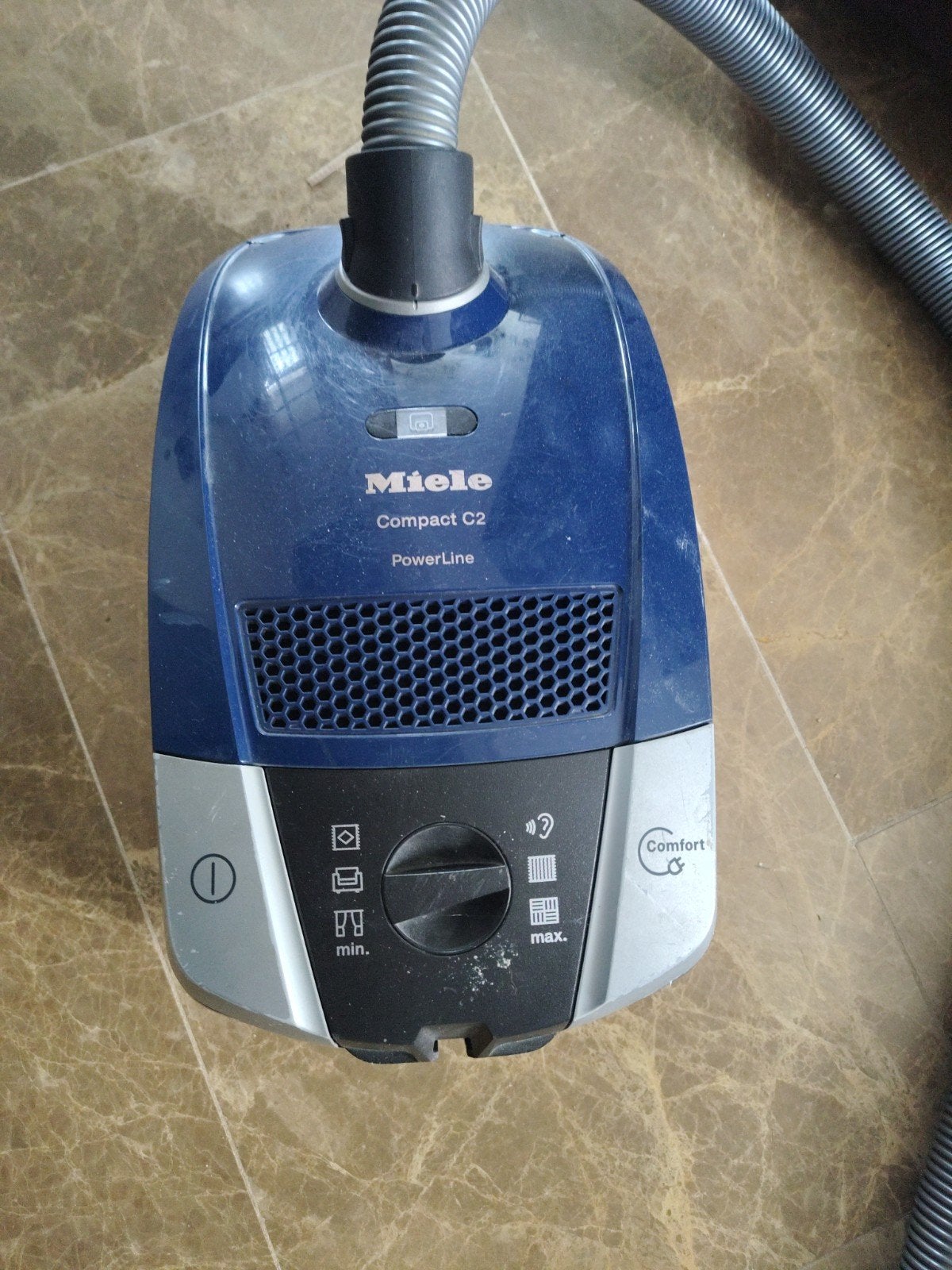 Miele Compact C2 PowerLine stofzuiger let op piept, Stofzak, Gebruikt, Inclusief accessoires, Ophalen of Verzenden