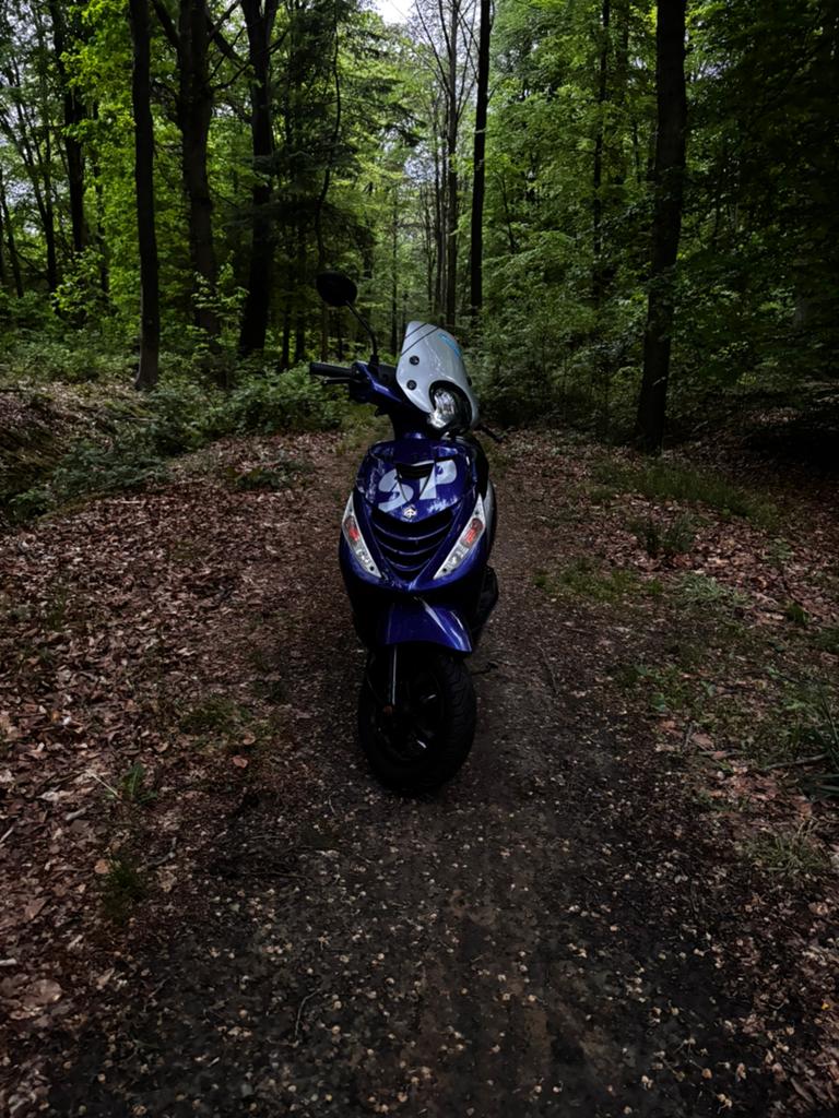 Piaggio Zip 2011, Fietsen en Brommers, Scooters | Piaggio, Zo goed als nieuw, Zip, Tweetakt, Ophalen
