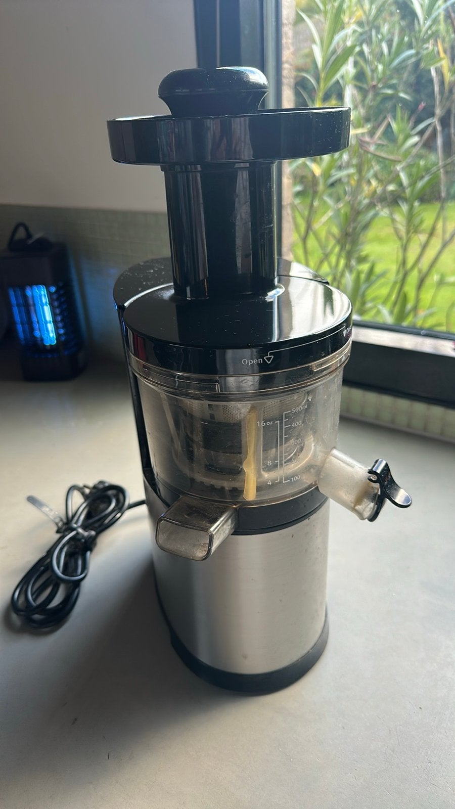 Hurom Slowjuicer - koopje, Witgoed en Apparatuur, Ophalen of Verzenden, Gebruikt, Elektrisch, Slowjuicer