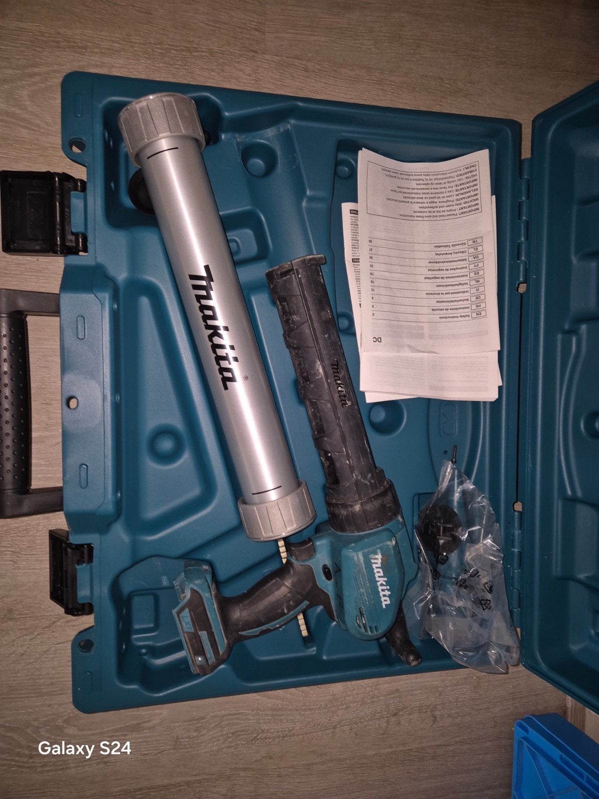 Makita DCG180ZXK Kit Accu Kitpistool 18V LXT, Ophalen, Zo goed als nieuw