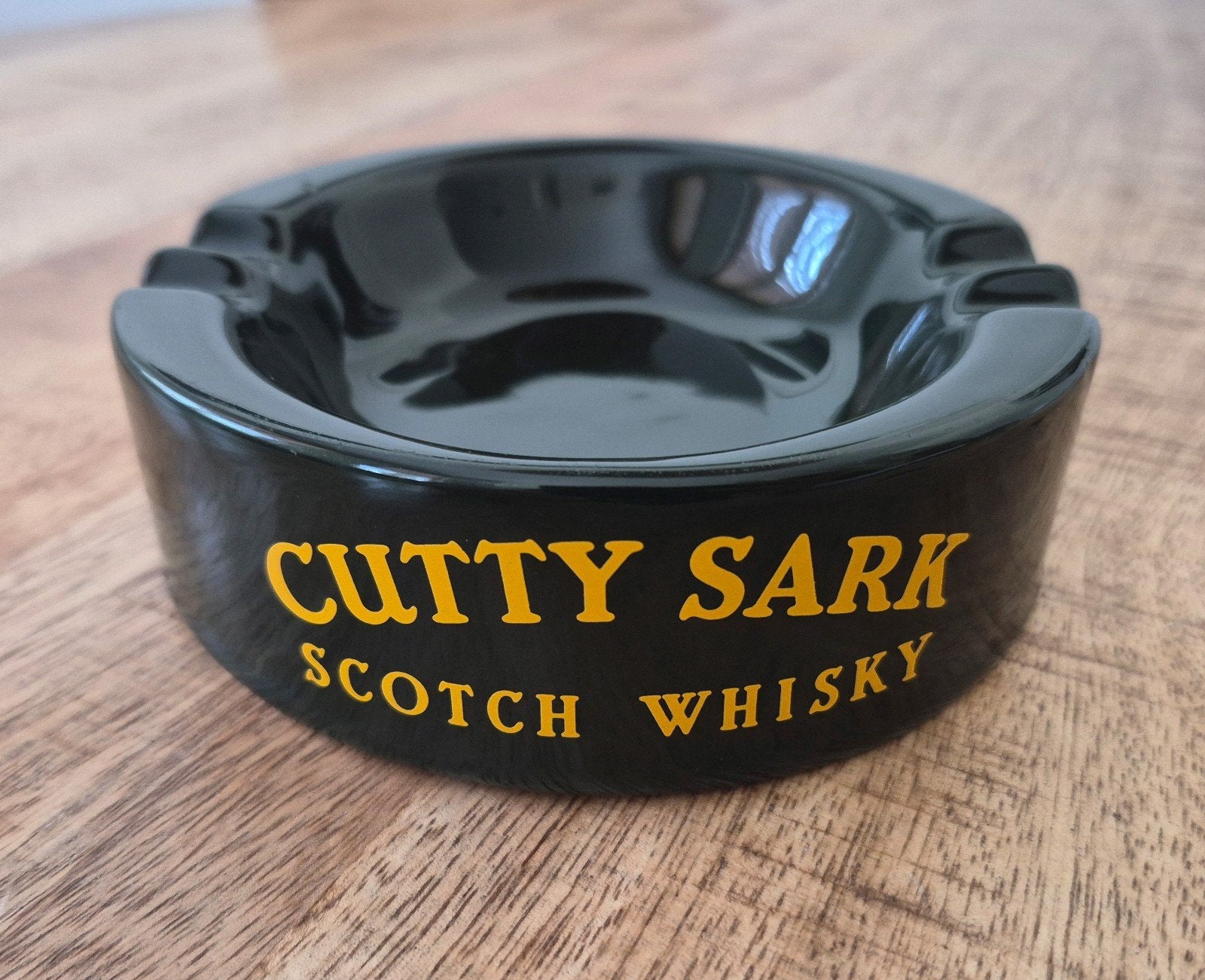 Vintage Cutty Sark Scotch Whisky Asbak - Wade England, Ophalen of Verzenden, Zo goed als nieuw, Asbak