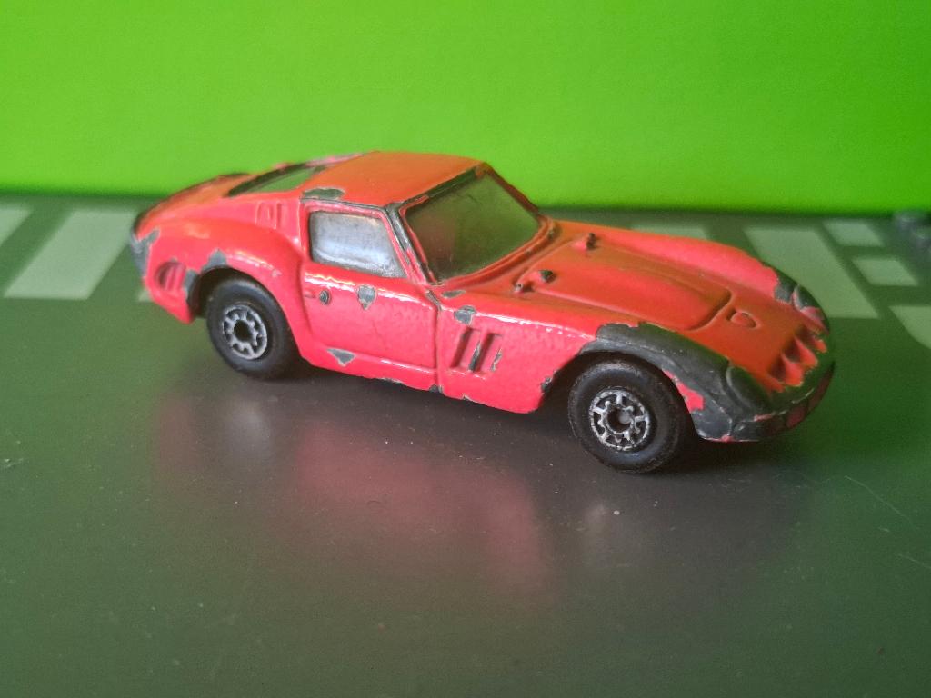 Edocar - Ferrari 250GTO [roze] 1/60, Ophalen of Verzenden, Gebruikt, Auto
