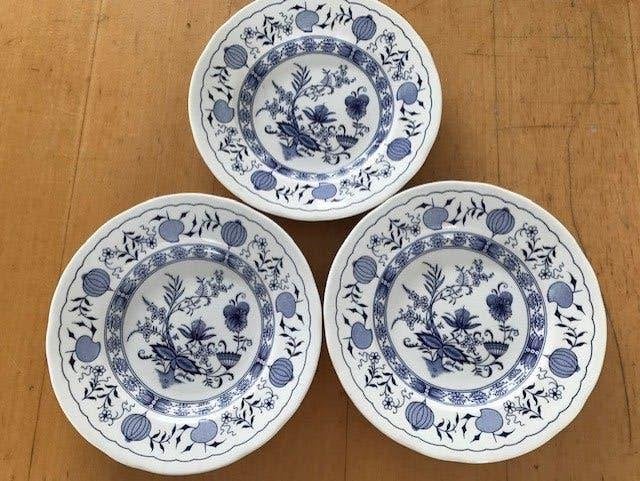 3 diepe borden Ironstone Tableware English style, Ophalen of Verzenden, Zo goed als nieuw, Bord(en), Overige stijlen