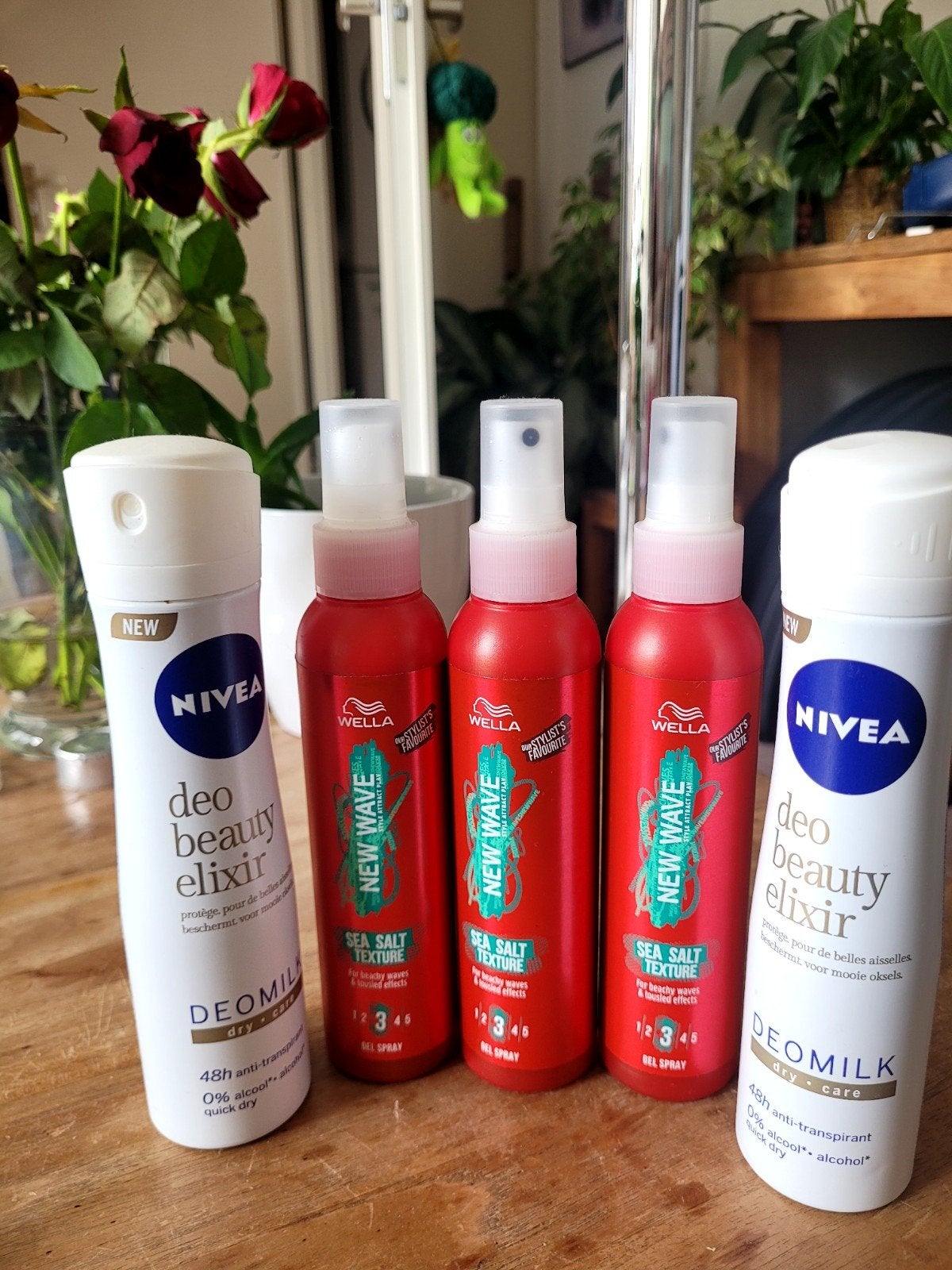 Deodorant en haarspray, Ophalen, Zo goed als nieuw