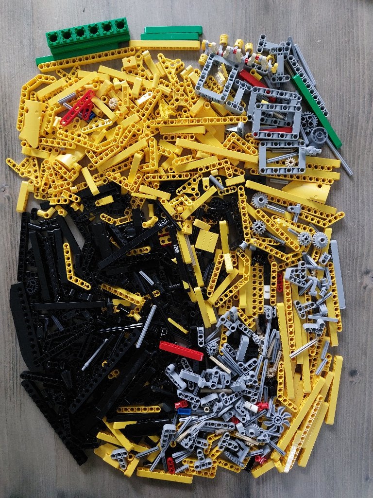 veel technic Lego onderdelen met geel, Lego, Ophalen of Verzenden, Zo goed als nieuw, Technic
