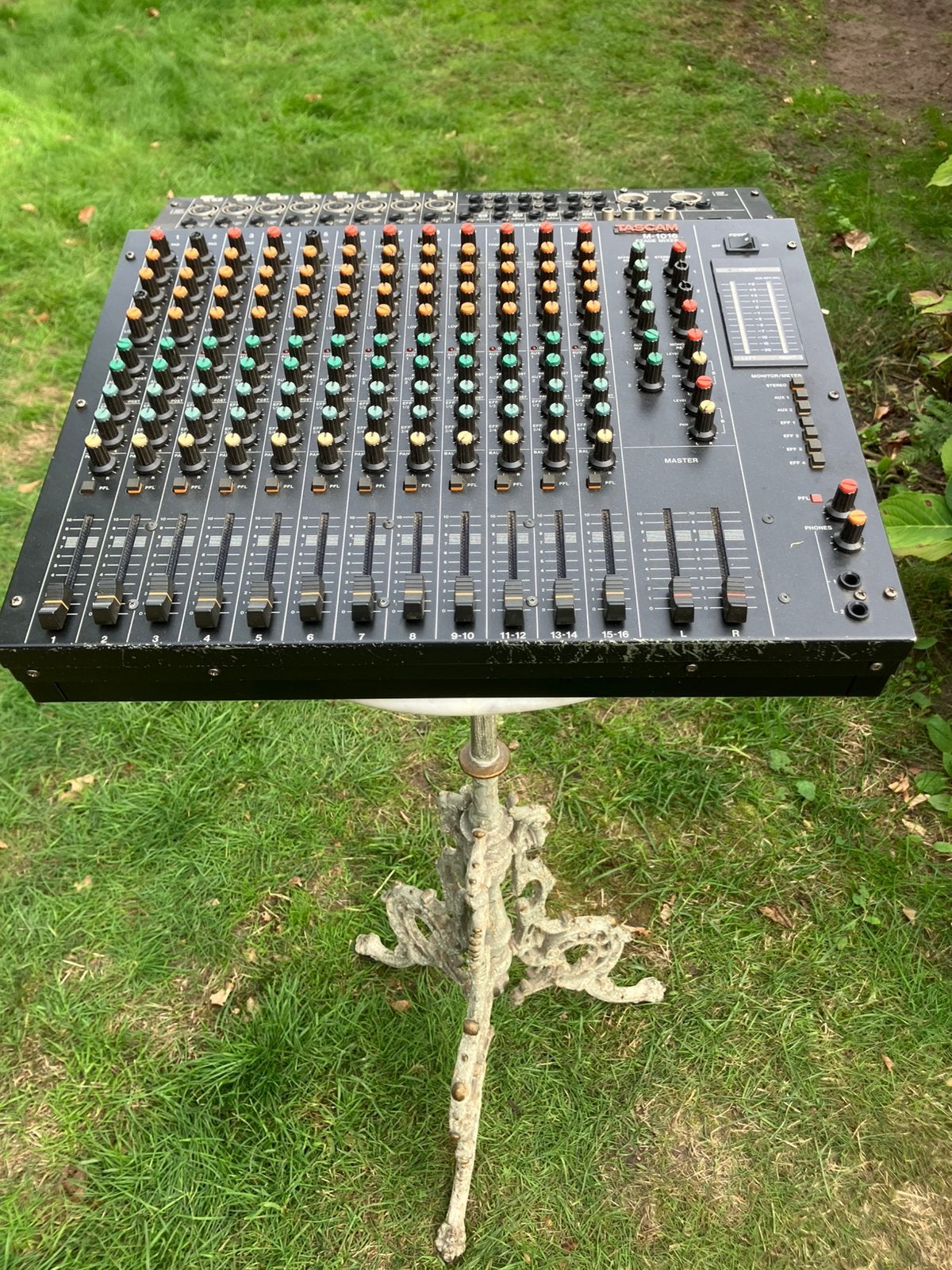 Vintage Tascam M-1016 Analoog Mengpaneel (16 Kanaals), Muziek en Instrumenten, Ophalen, Zo goed als nieuw, 10 tot 20 kanalen