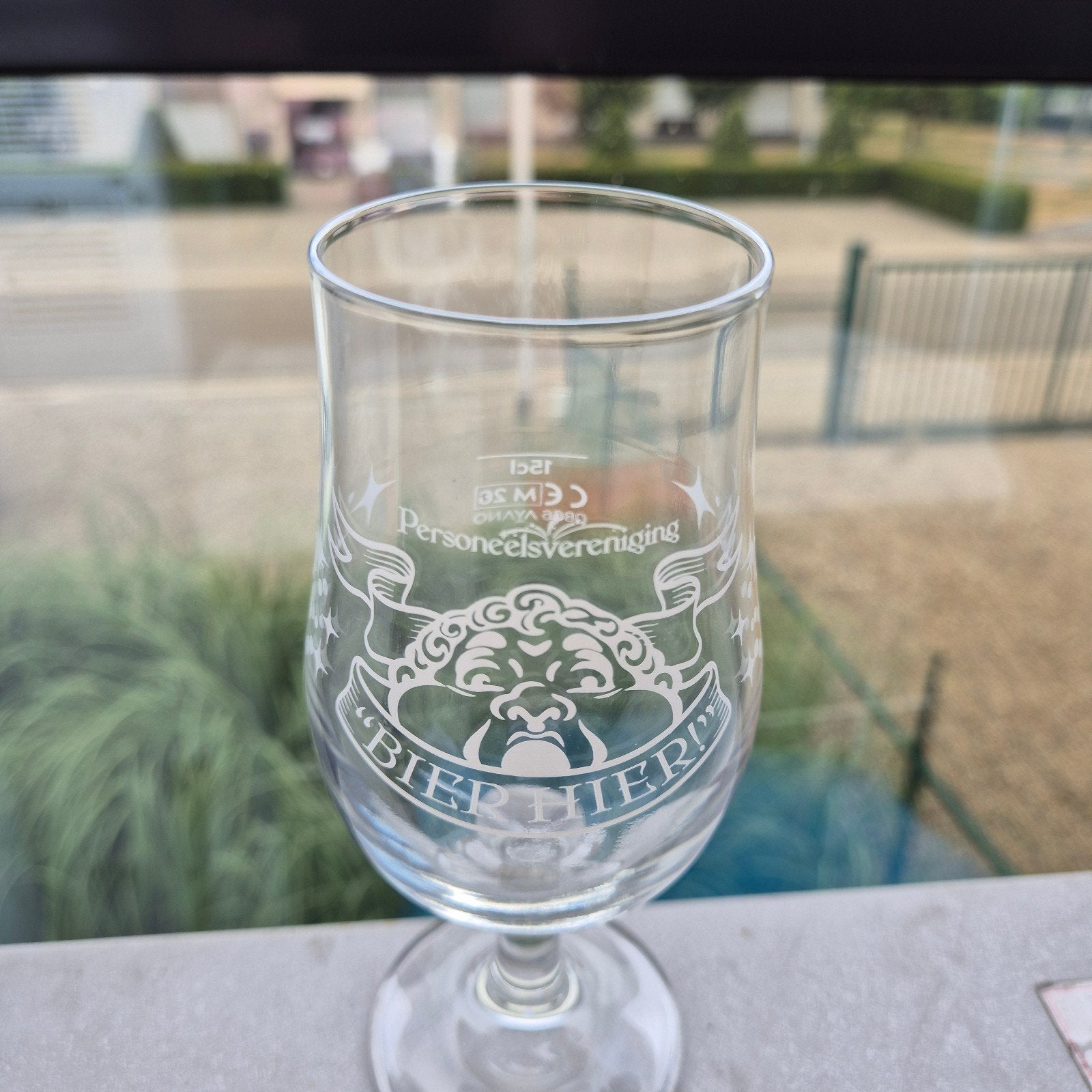 EFTELING uniek bierglas 15cl Bier Hier!, Ophalen of Verzenden, Zo goed als nieuw, Bierglas