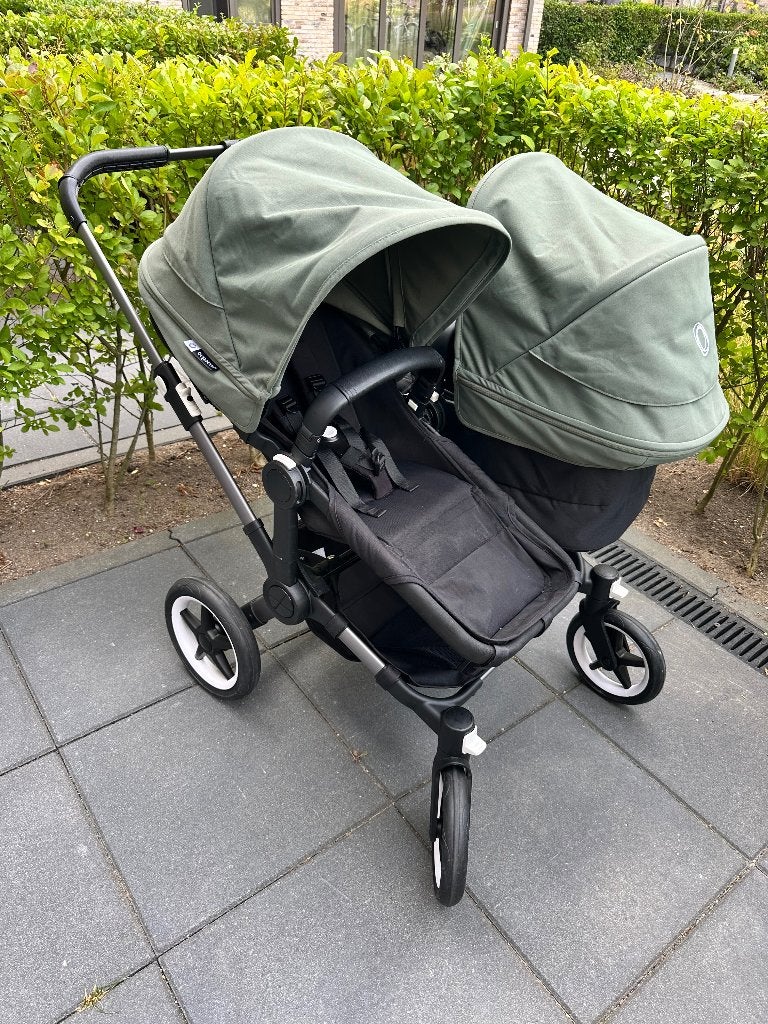 Bugaboo Donkey 5 Duo + Bugaboo Maxicosi + Base | Nieuwstaat, Bugaboo, Zo goed als nieuw, Verstelbare duwstang, Ophalen
