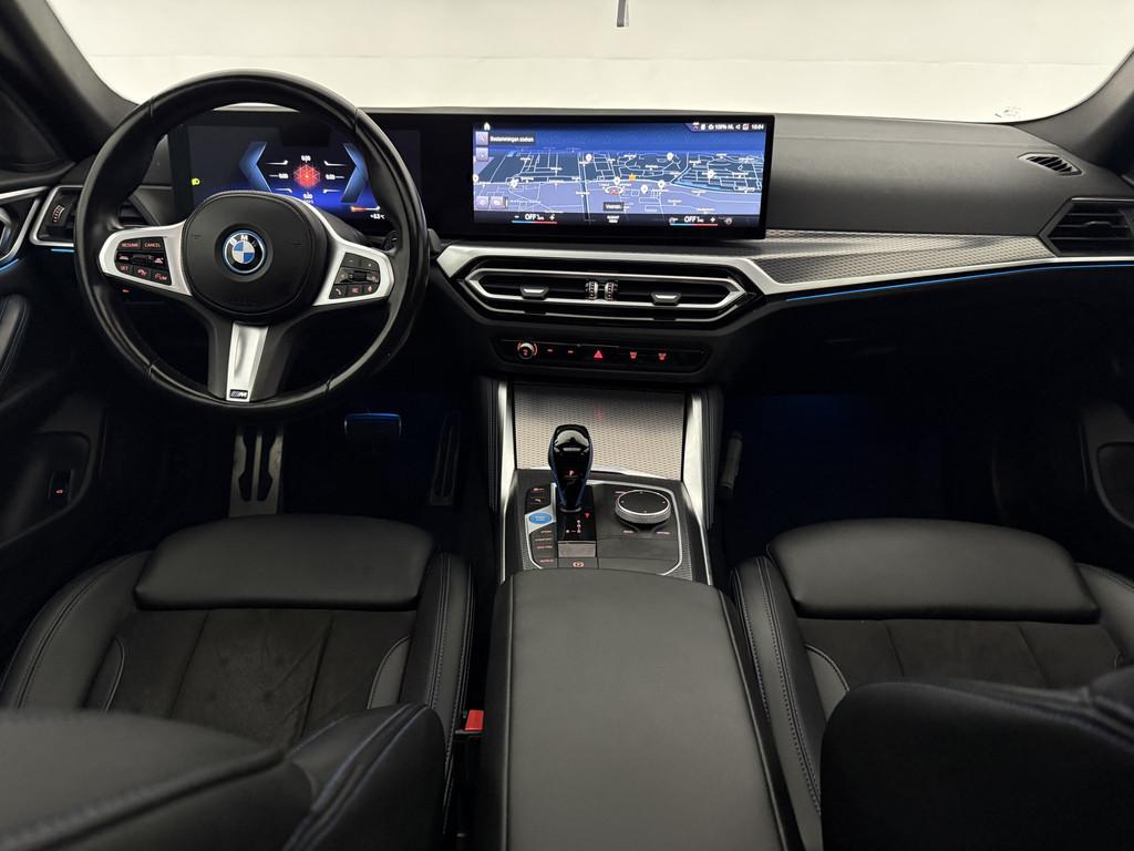 BMW i4 eDrive40 84 kWh M-Sport | M-Performance kit | Pano |, Auto's, BMW, Achterwielaandrijving, Gebruikt, 340 pk, Origineel Nederlands
