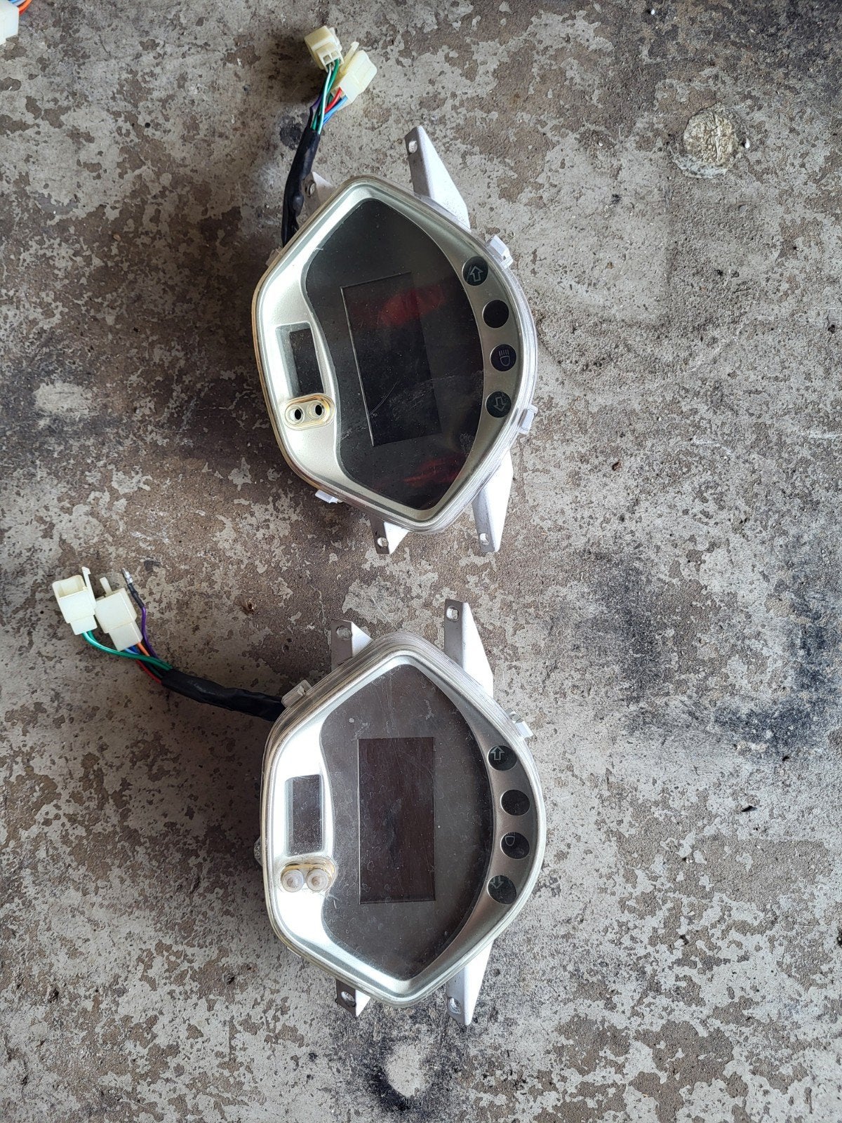 2 Digitale Dashboards Plug & Play voor Lasouris Esourini, Ophalen of Verzenden