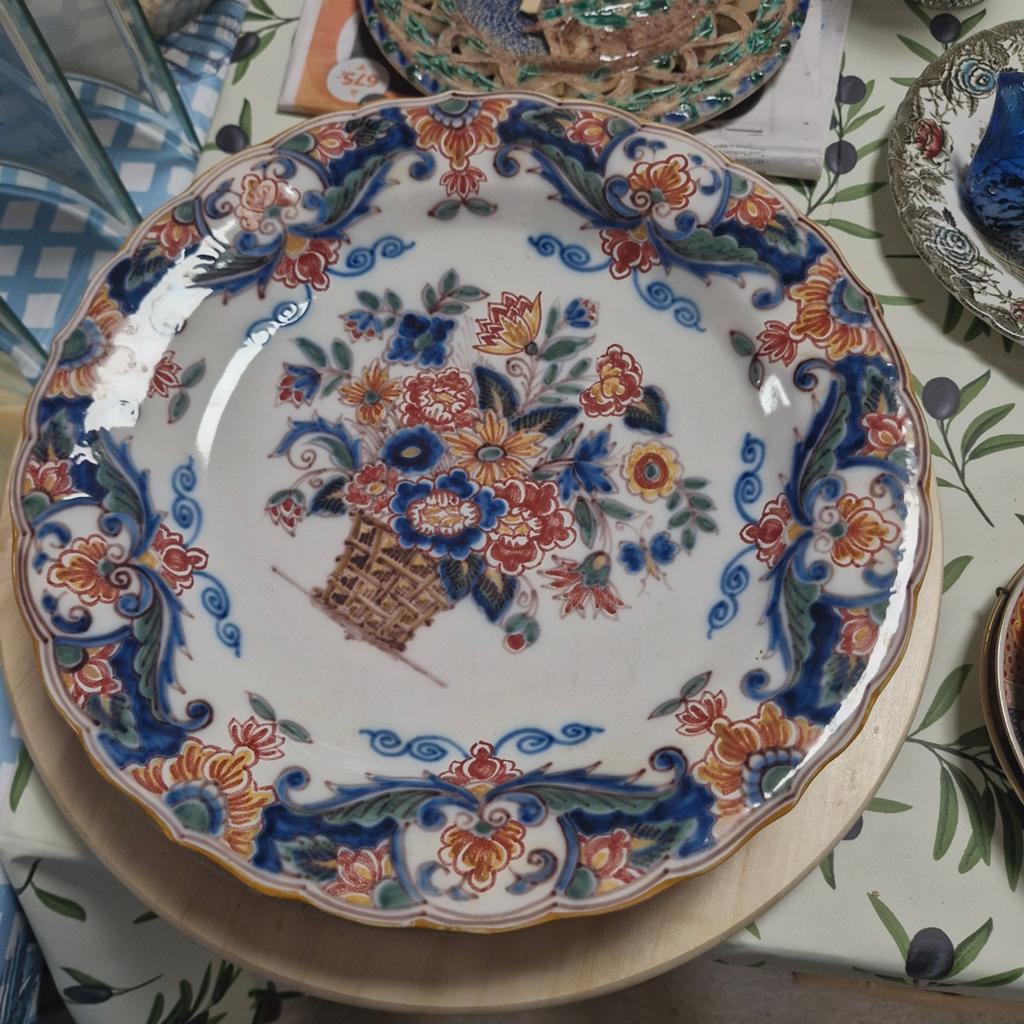 Antiek Delfts Blauw Bord met Bloemenmand Decoratie, Antiek en Kunst, Antiek | Porselein, Ophalen of Verzenden