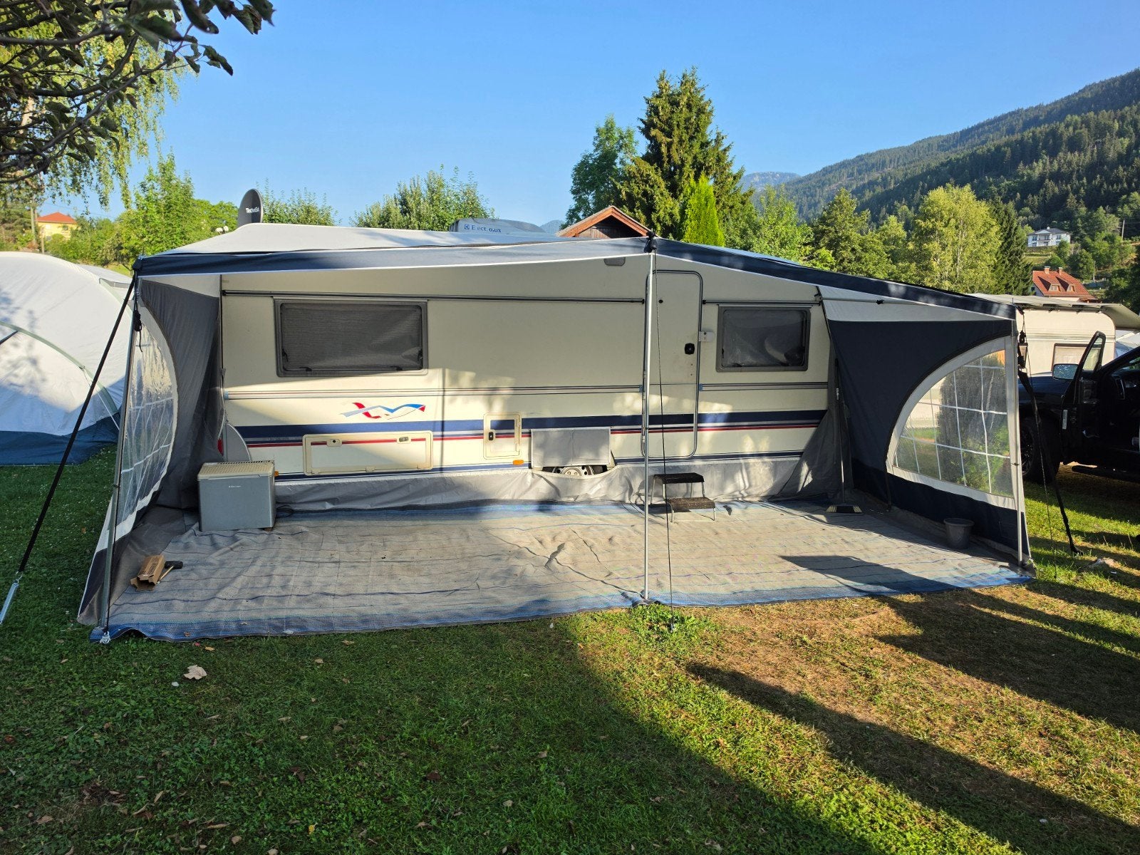 Wilk 541S Airco / Mover / Voortent / Luifel, Caravans en Kamperen, Caravans, Rondzit, Airco, Particulier, Wilk