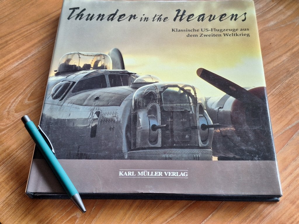 Thunder in the Heavens US-Flugzeuge aus dem Zweite Weltkrieg, Ophalen of Verzenden, Zo goed als nieuw, Luchtmacht, Tweede Wereldoorlog
