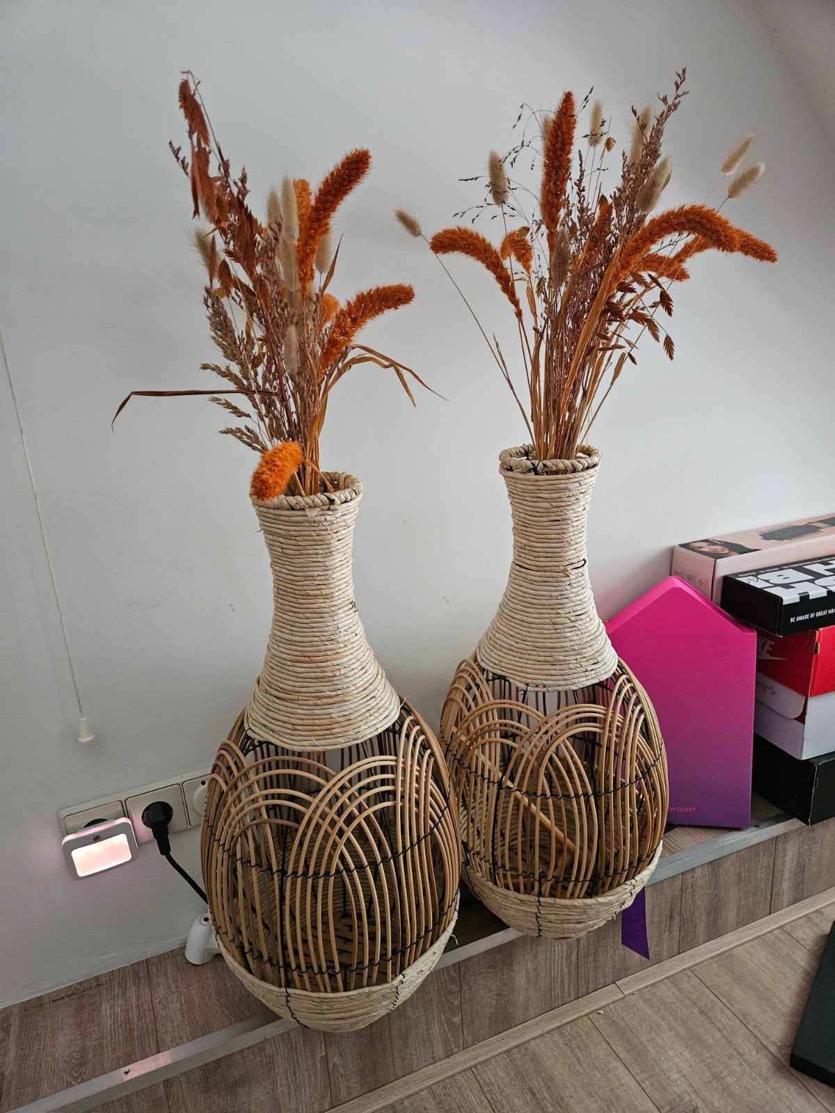 Set van 2 rotan vazen met droogbloemen, Ophalen, Met patroon/structuur, Meerkleurig, Natuurlijk materiaal