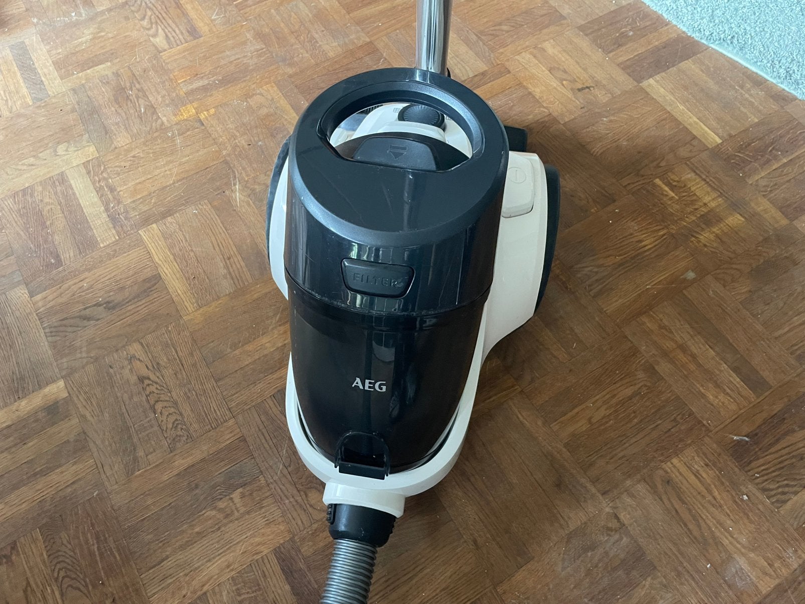 Stofzuiger AEG, Ophalen, Gebruikt