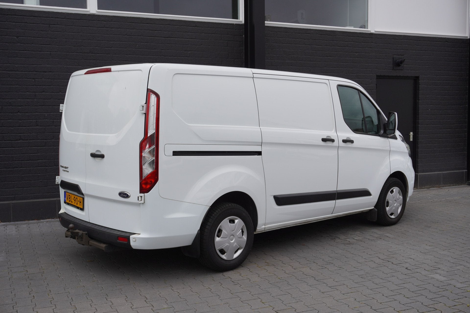 Ford Transit Custom 2.0 TDCI EURO 6 - Airco - Cruise - PDC -, Voorwielaandrijving, Stof, Gebruikt, 4 cilinders