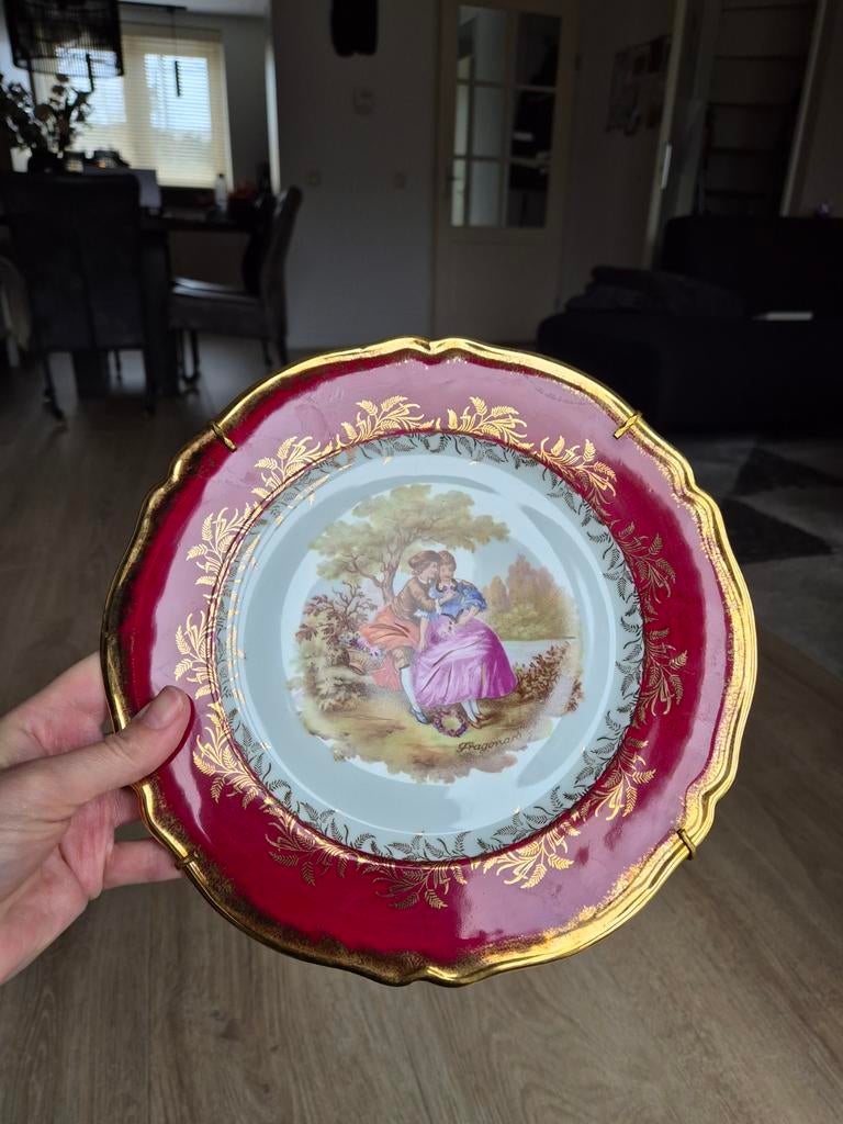 Limoges decoratief bord met Fragonard tafereel, Antiek en Kunst, Antiek | Porselein, Ophalen of Verzenden
